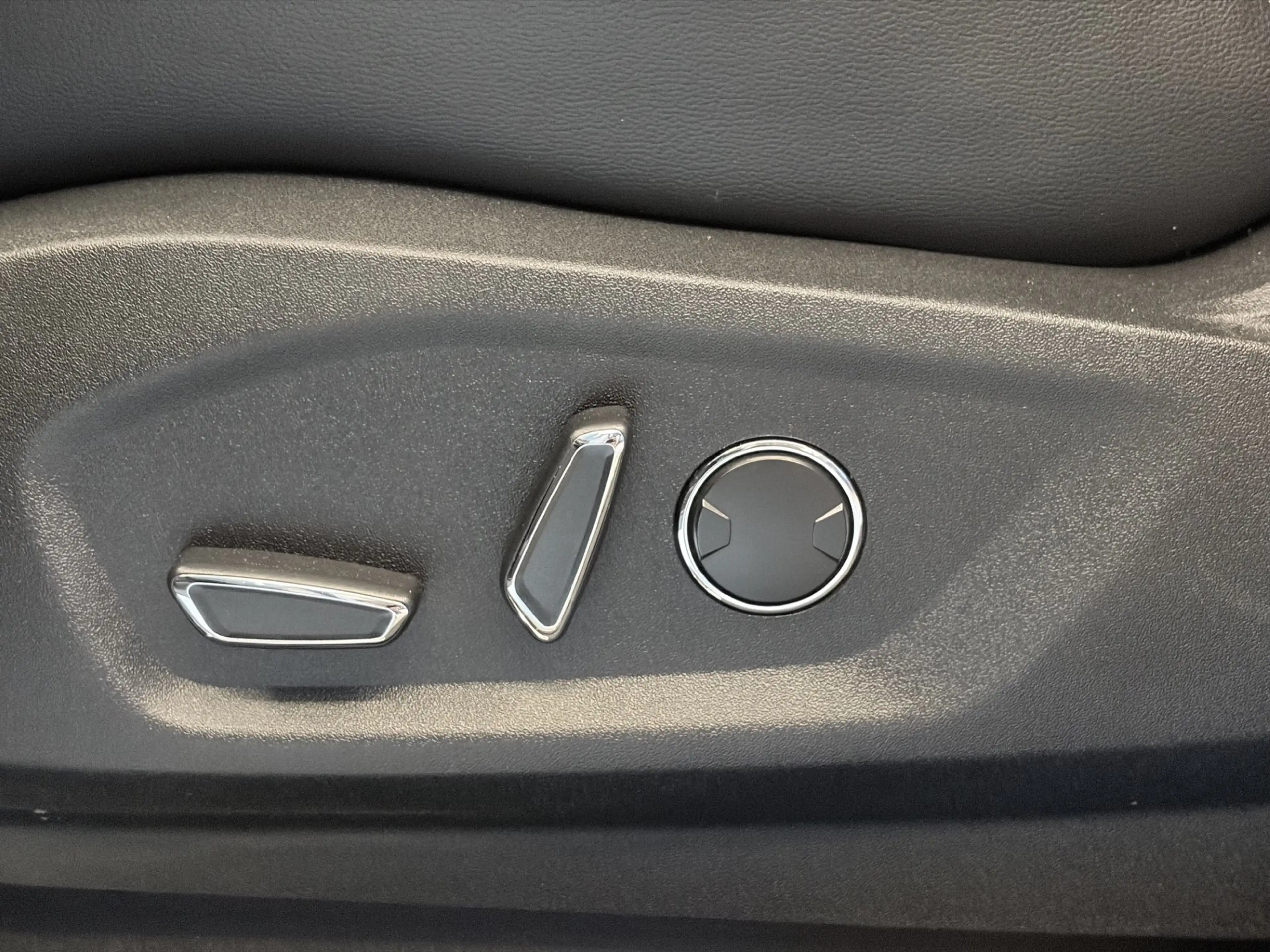 Ford S-Max Titanium 2.0 TDCi AWD Auto-Start/Stop — photo 13