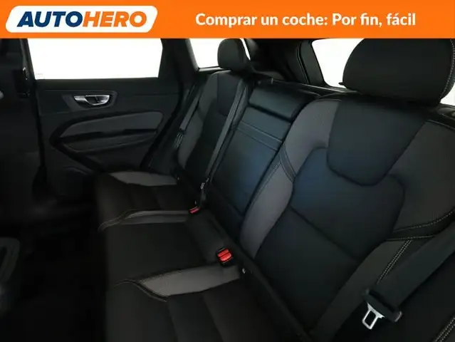 Volvo XC60 view 15