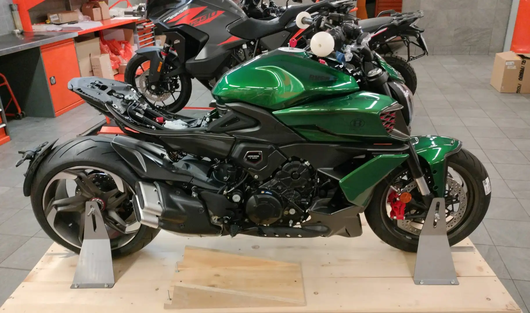 Ducati Diavel - 2