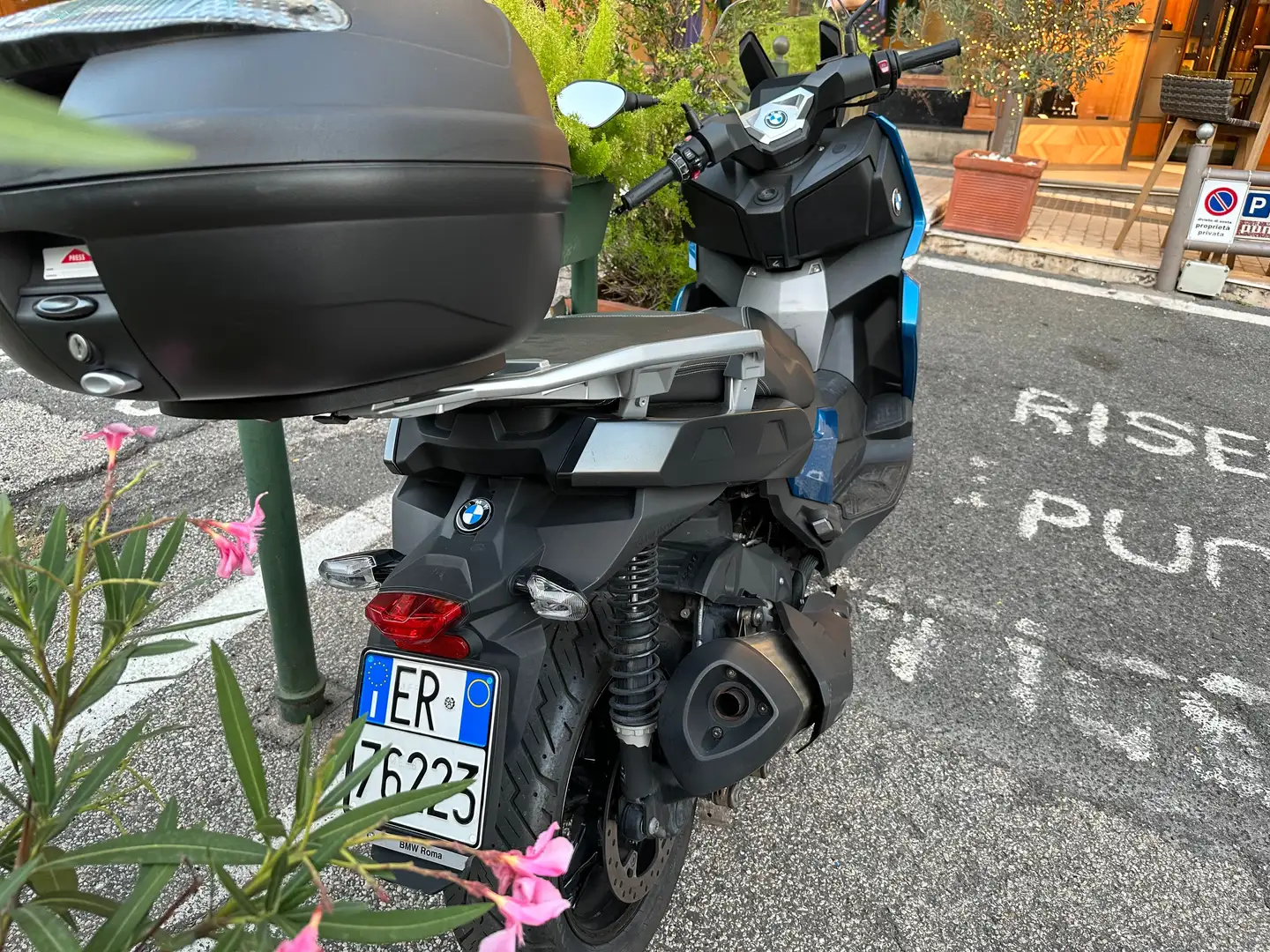 BMW C 400 X Bleu - 1