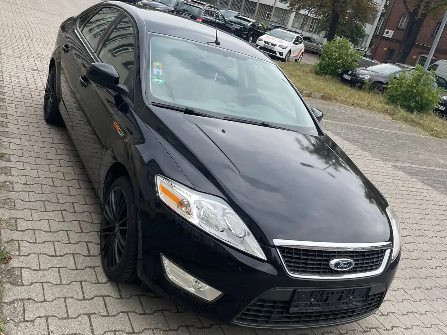 Ford Mondeo 1.6 Ti-VCT Trend Noir - 1