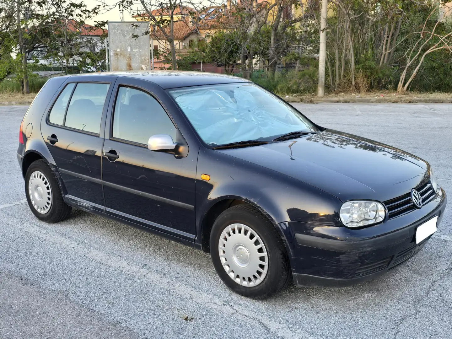Volkswagen Golf Golf IV 1997 5p 1.4 16v Blu/Azzurro - 2