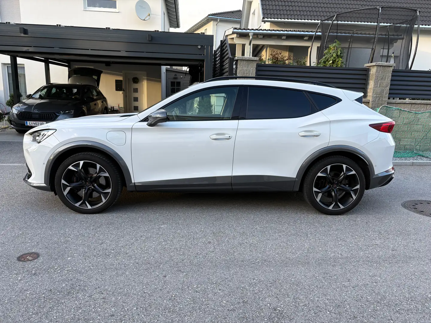CUPRA Formentor Formentor VZ 1,4 e-Hybrid 245 DSG Weiß - 2