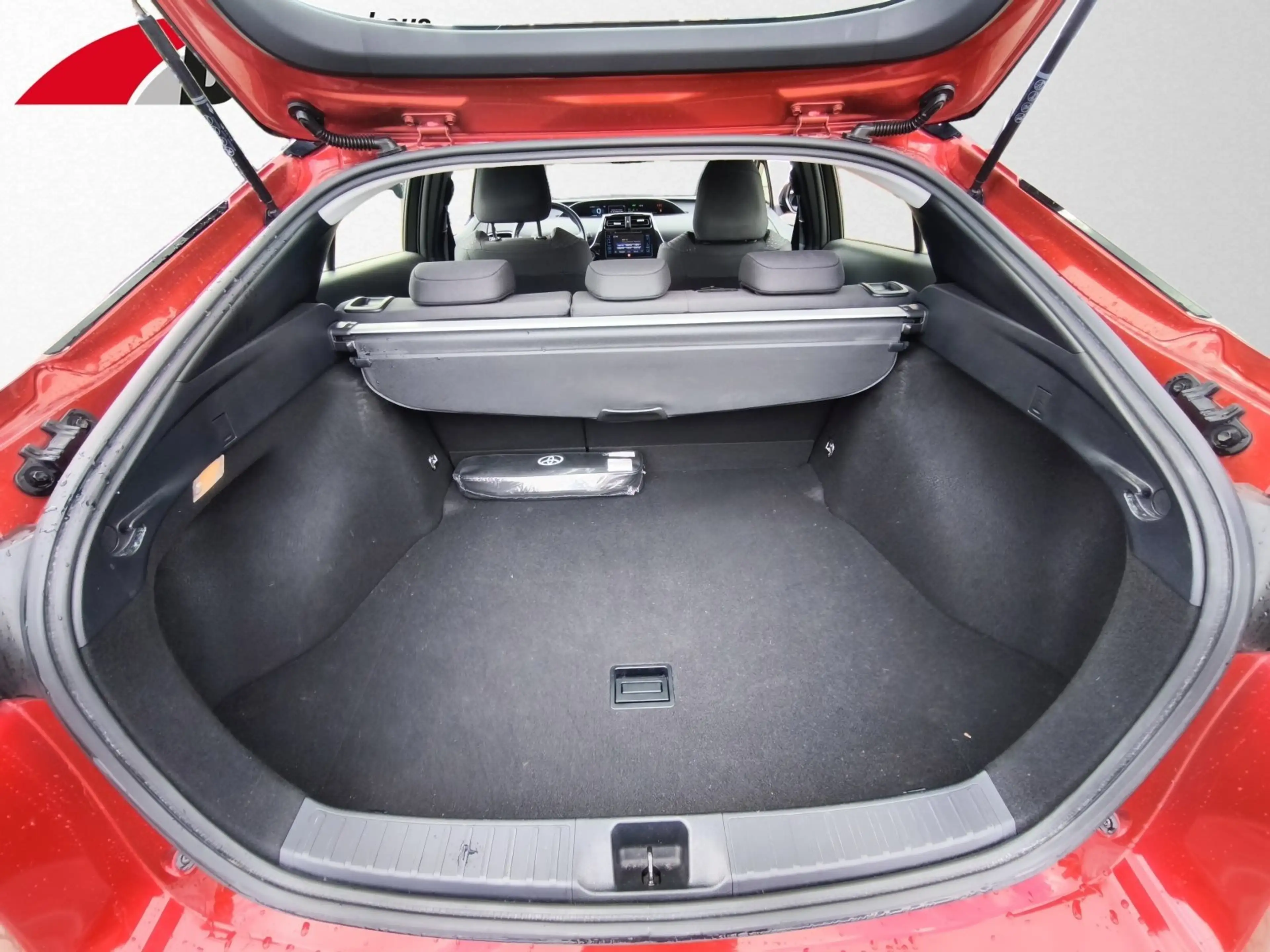 Toyota Prius 1,8 Executive *JBL *Kamera *LED — photo 12