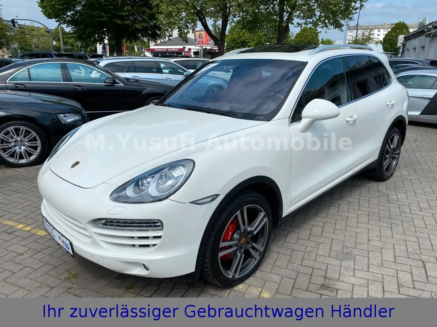 Porsche Cayenne CAYENNE 3.0 D BI-XENON|NAVI|LEDER|GSHD|R-KAMERA Weiß - 1