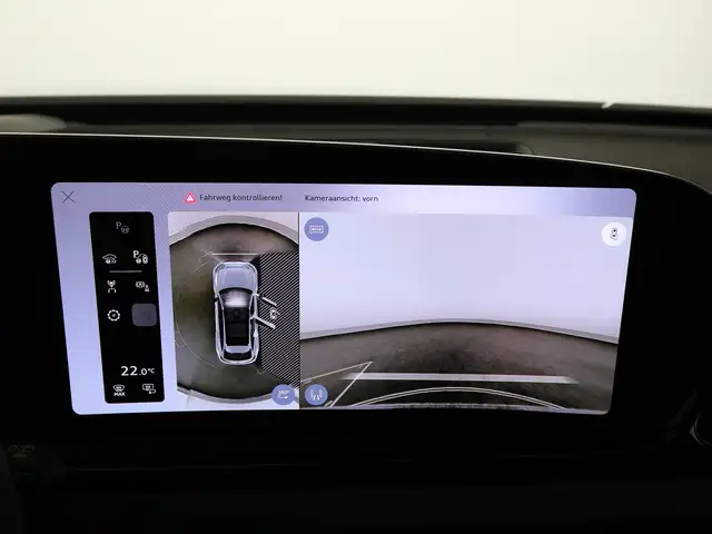 Audi A6 view 20