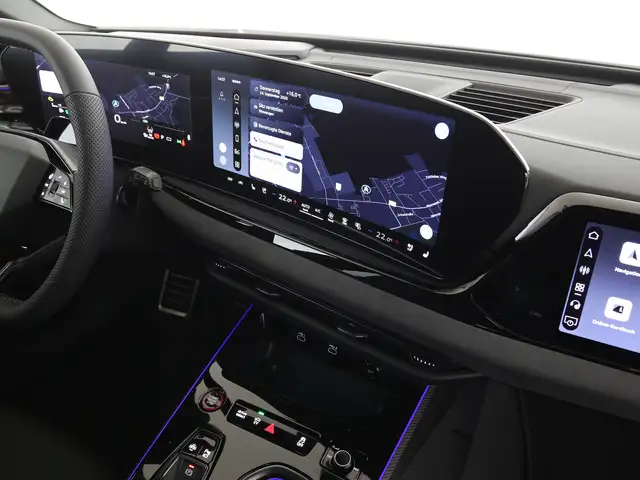 Audi A6 view 13