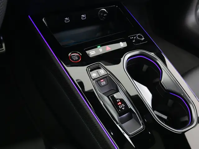 Audi A6 view 18
