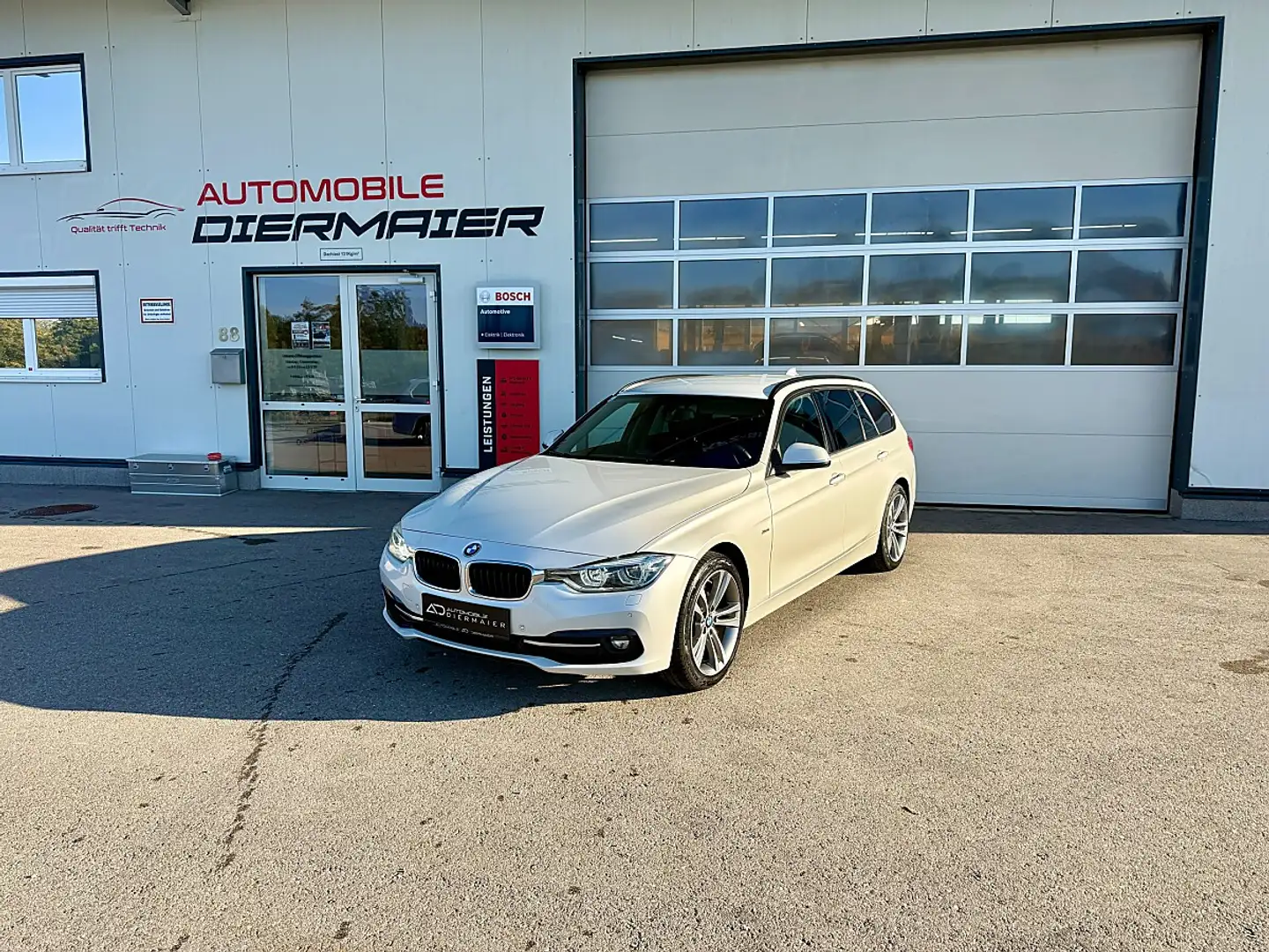 BMW 320 d xDrive Touring Sport Line Aut. ''LED*NAVI*SIHZ'' Weiß - 1