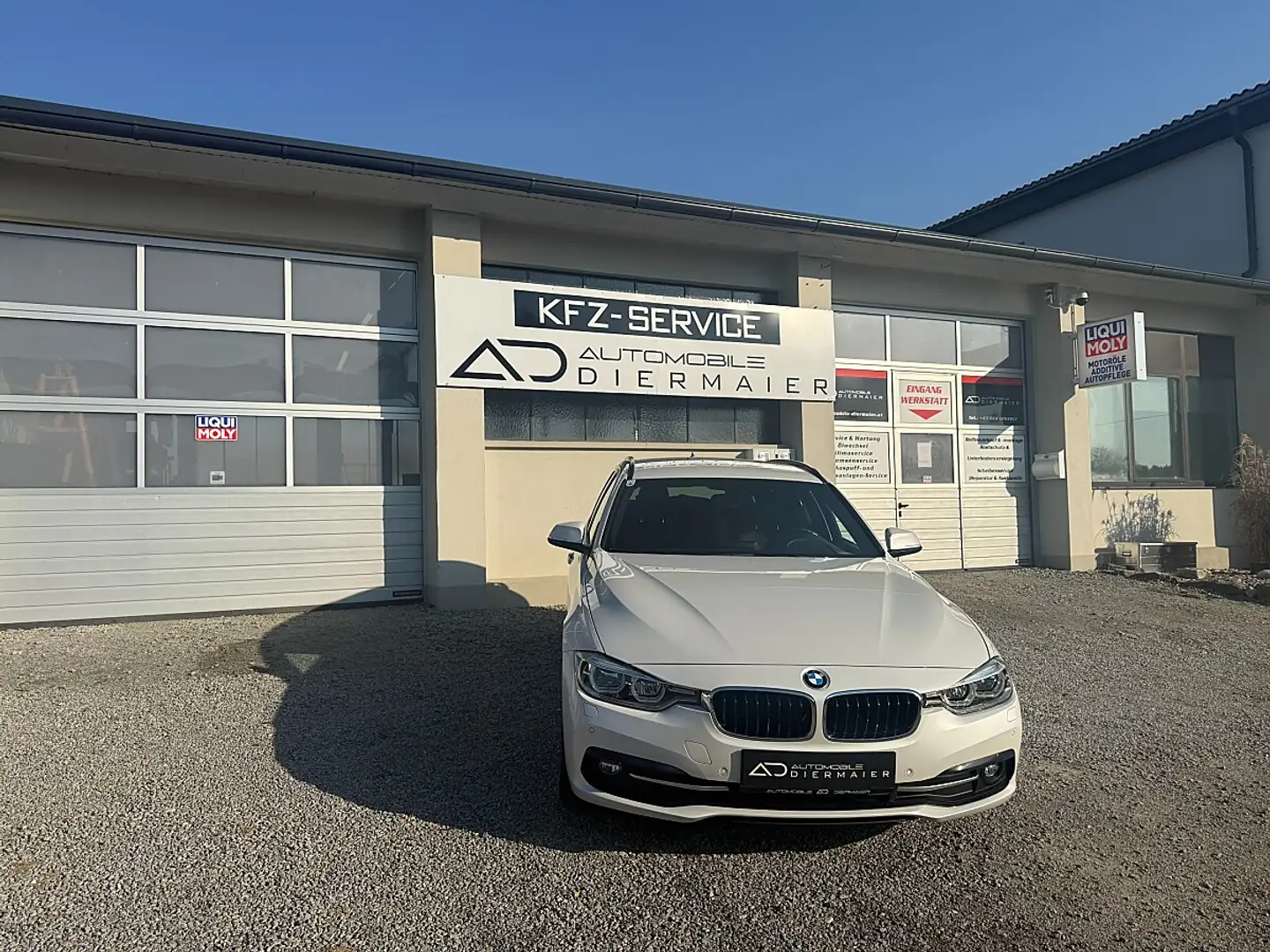 BMW 320 d xDrive Touring Sport Line Aut. Weiß - 1