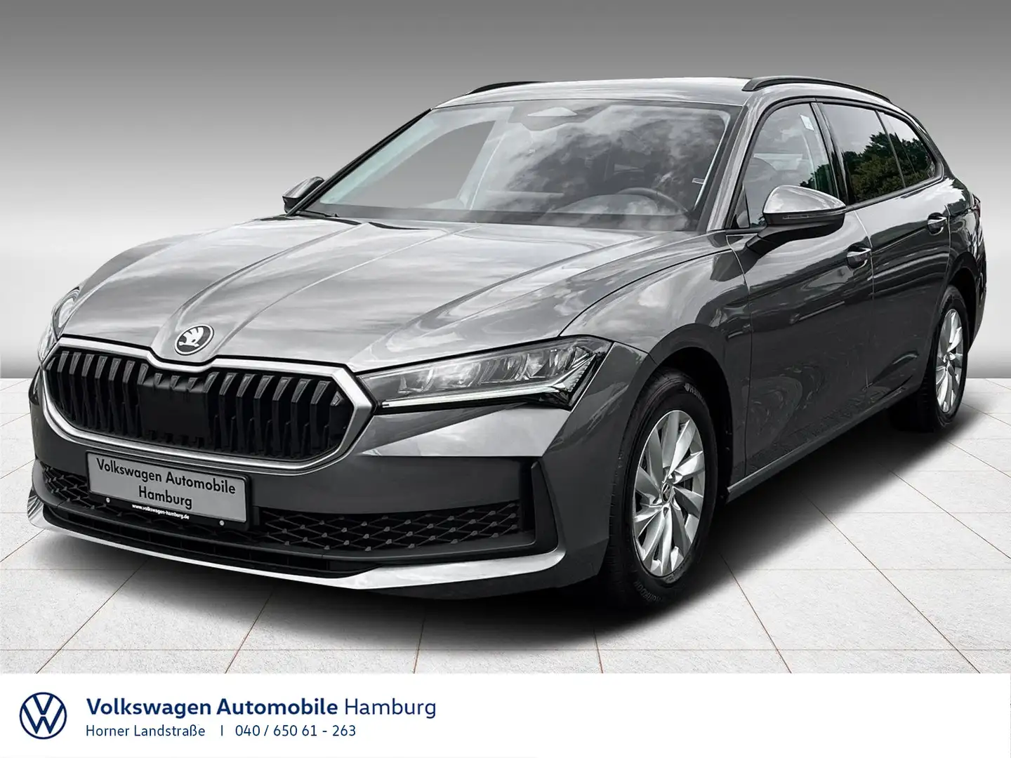 Skoda Superb 1.5 TSI DSG MHEV Essence AHK Sitzheizung Grau - 1