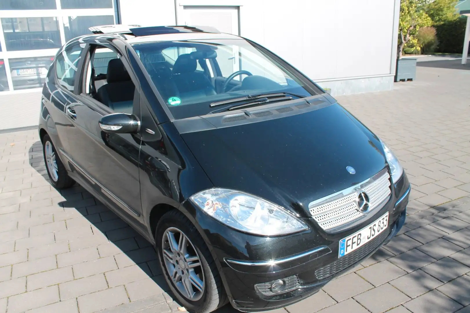 Mercedes-Benz A 200 A -Klasse A 200 CDI Edition 10 Automatik Noir - 2