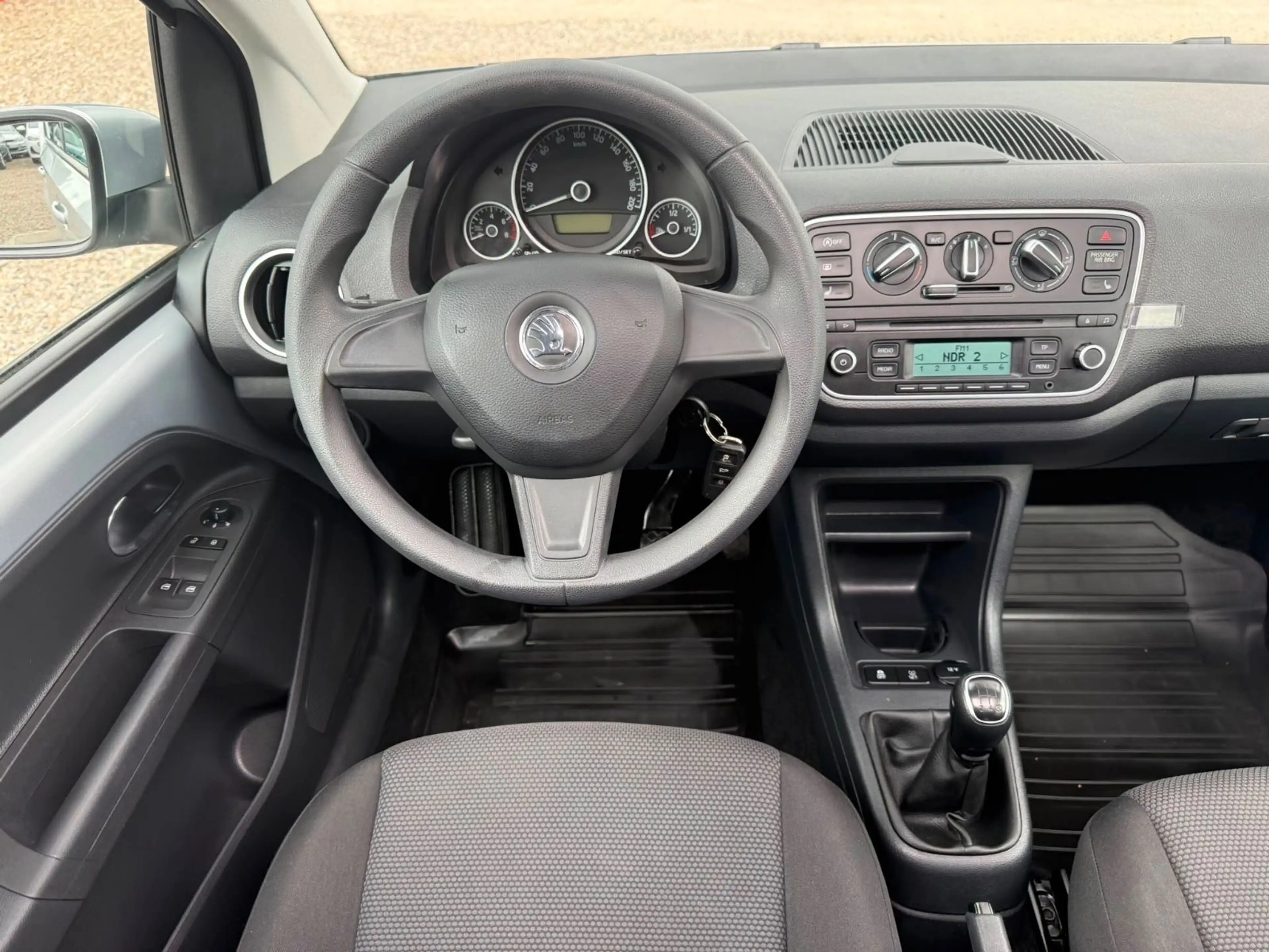 Skoda Citigo Elegance Sportsitze Sport Lenkrad — photo 11
