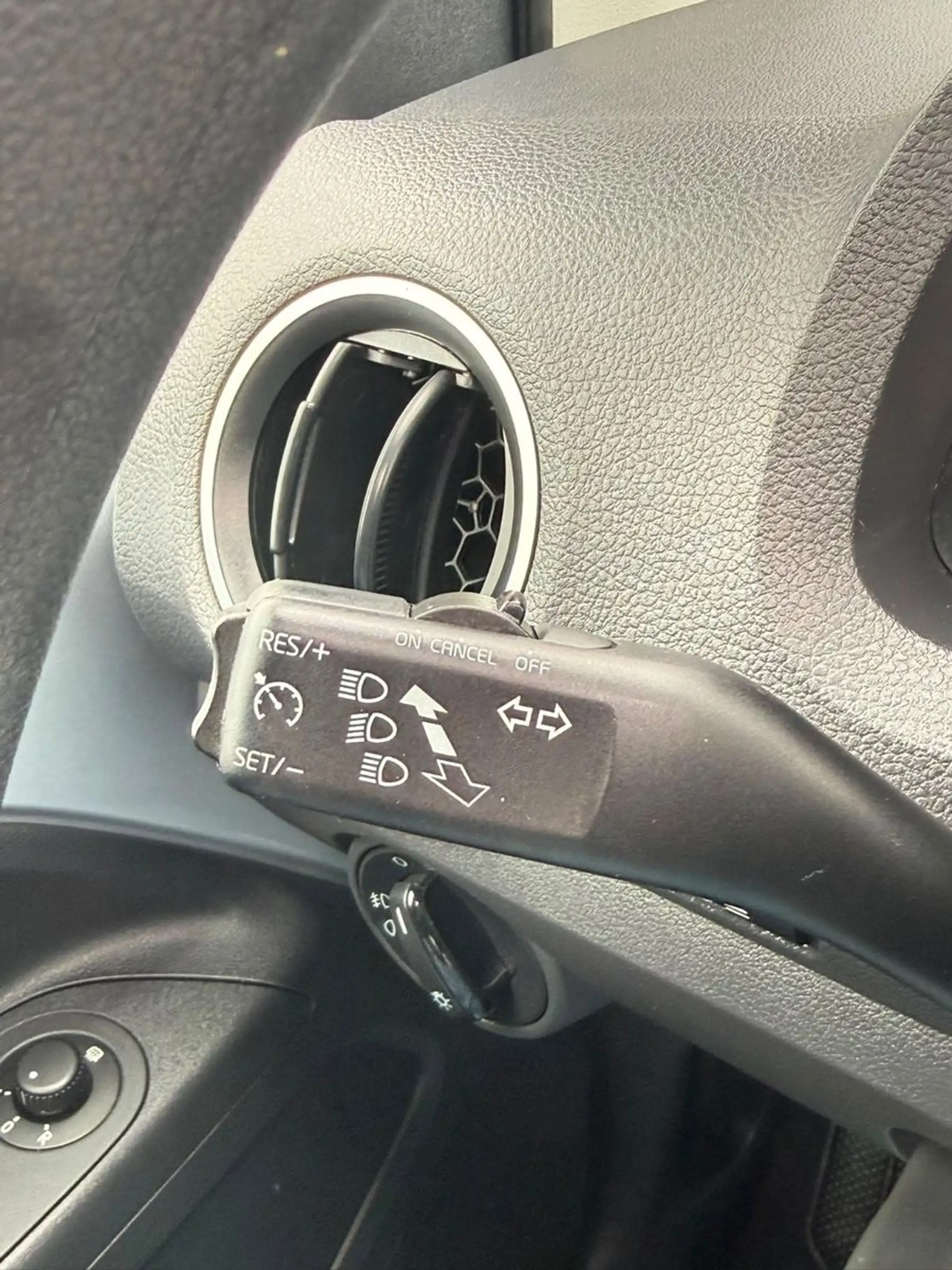 Skoda Citigo Elegance Sportsitze Sport Lenkrad — photo 15