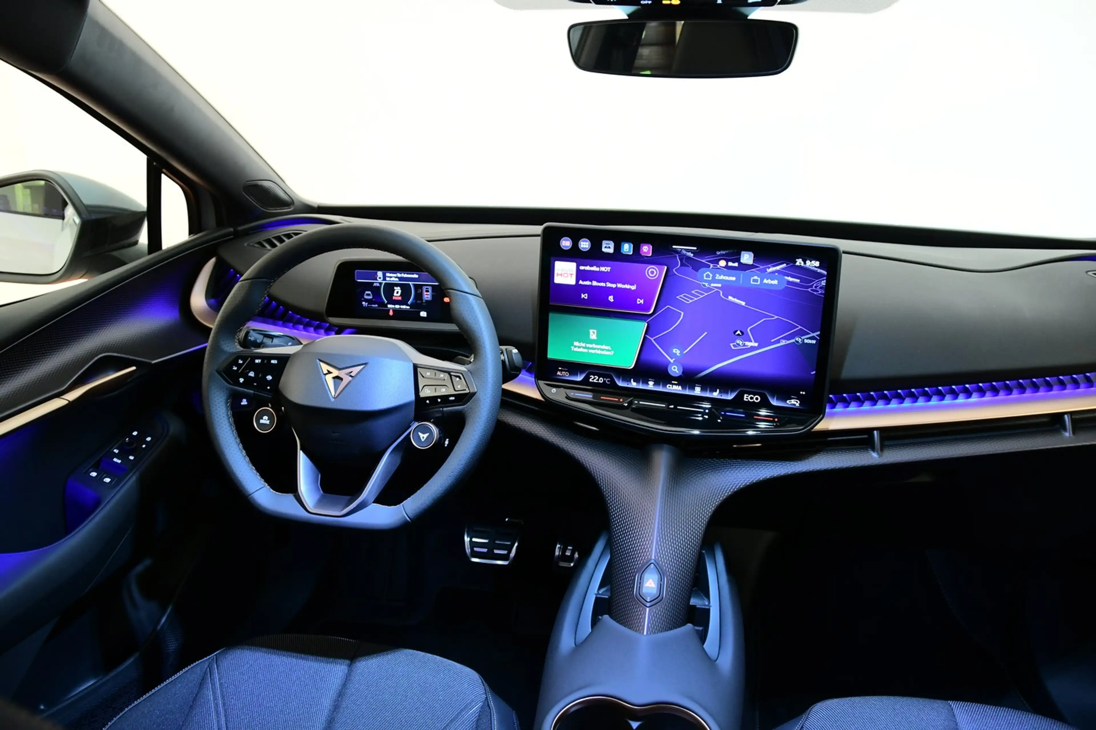 CUPRA Tavascan 210kW/286PS — photo 10