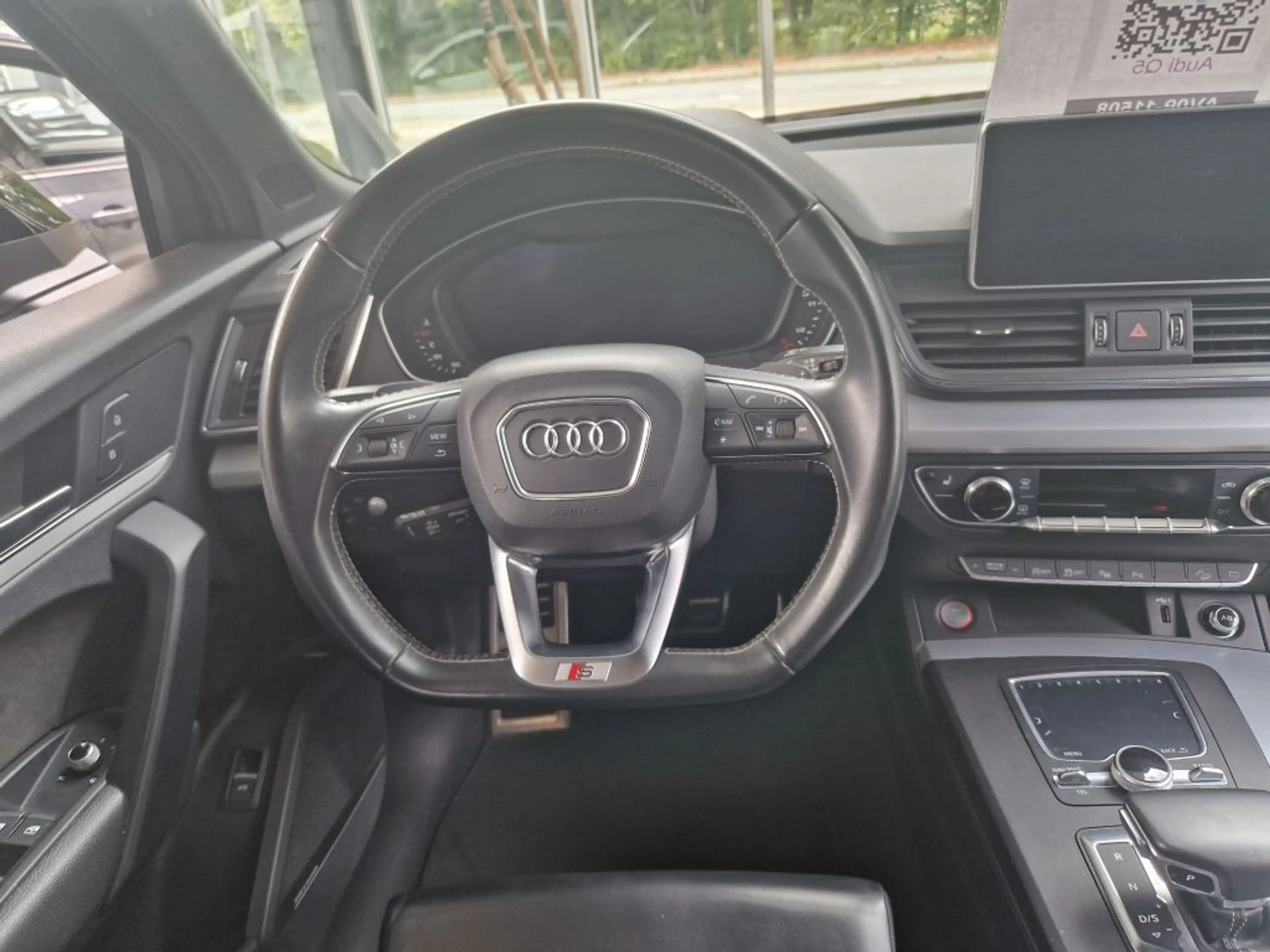 Audi SQ5 TDI quattro tiptronic — photo 11