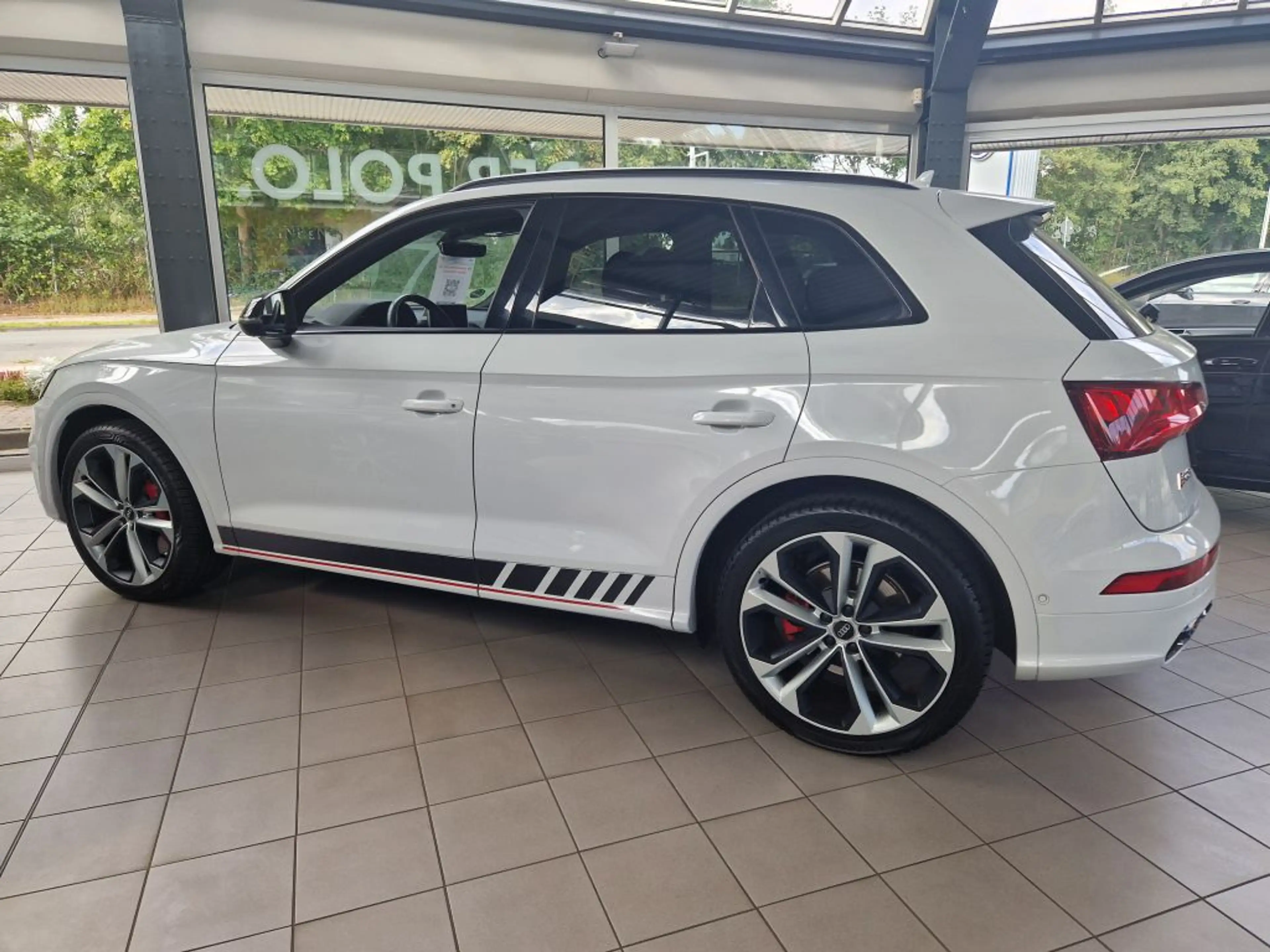 Audi SQ5 TDI quattro tiptronic — photo 3