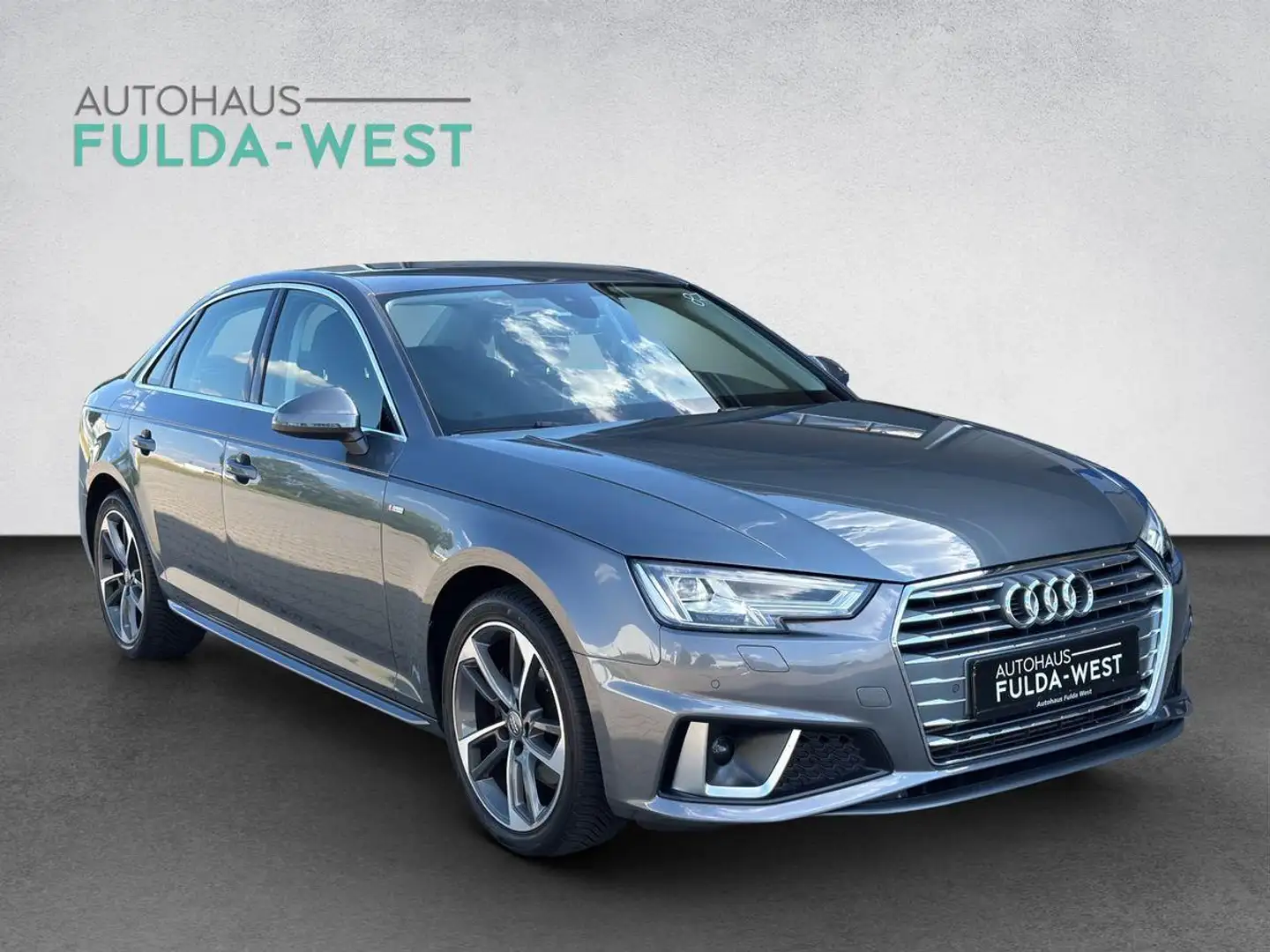 Audi A4 Lim. 35 TFSI S Line LED Virtual MMI+ Einparkh Grau - 2