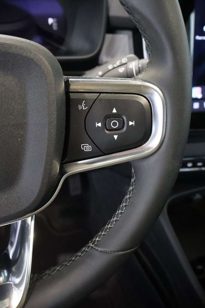 2023 Volvo XC40 RECHARGE PLUS PURE ELECTRIC + TWIN MOTOR thumb 13