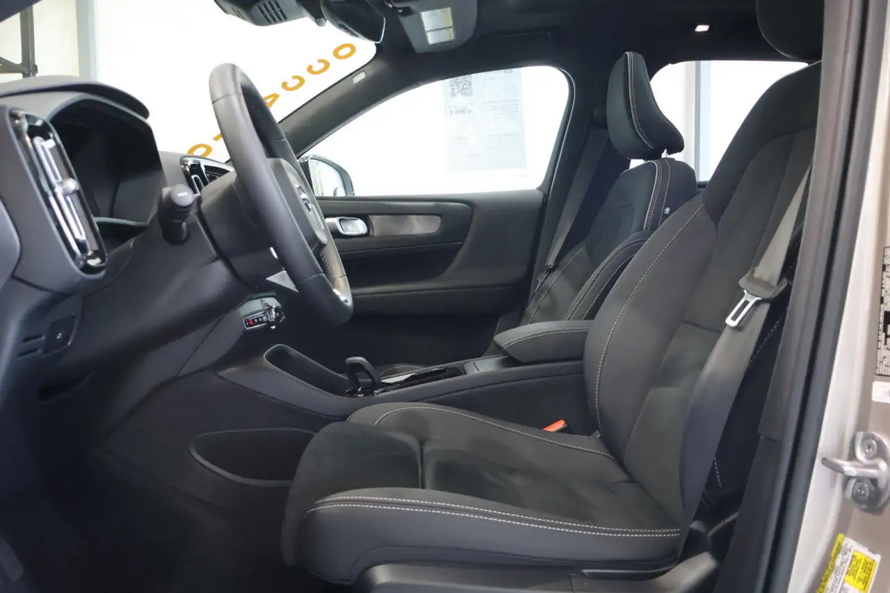 Volvo XC40 снимка Volvo XC40