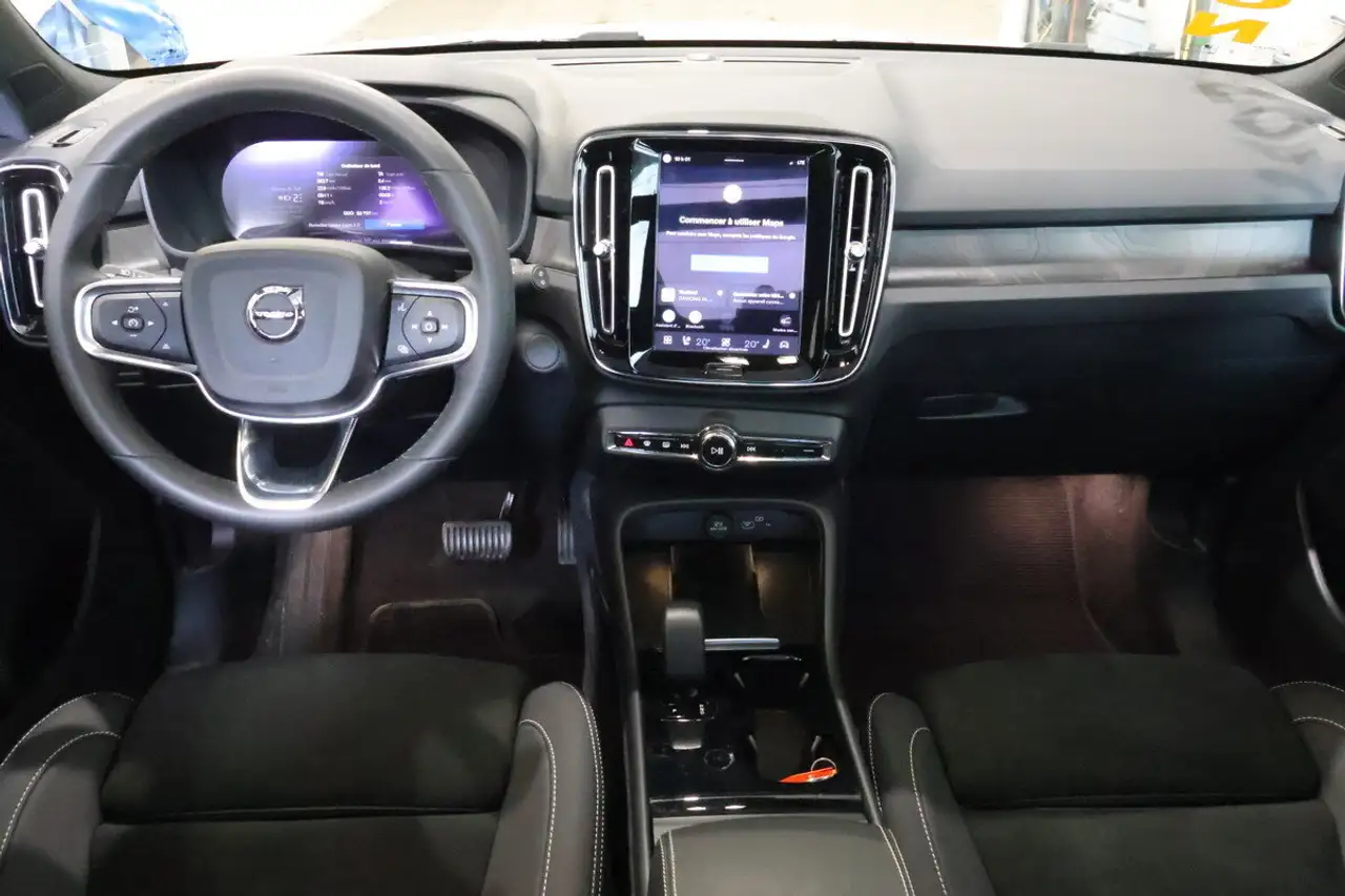 Volvo XC40 снимка Volvo XC40