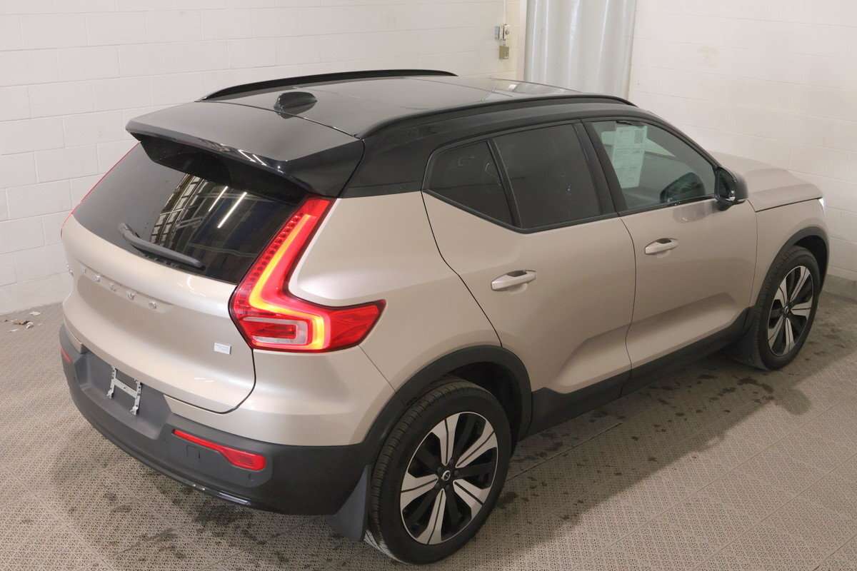 2023 Volvo XC40 RECHARGE PLUS PURE ELECTRIC + TWIN MOTOR thumb 26