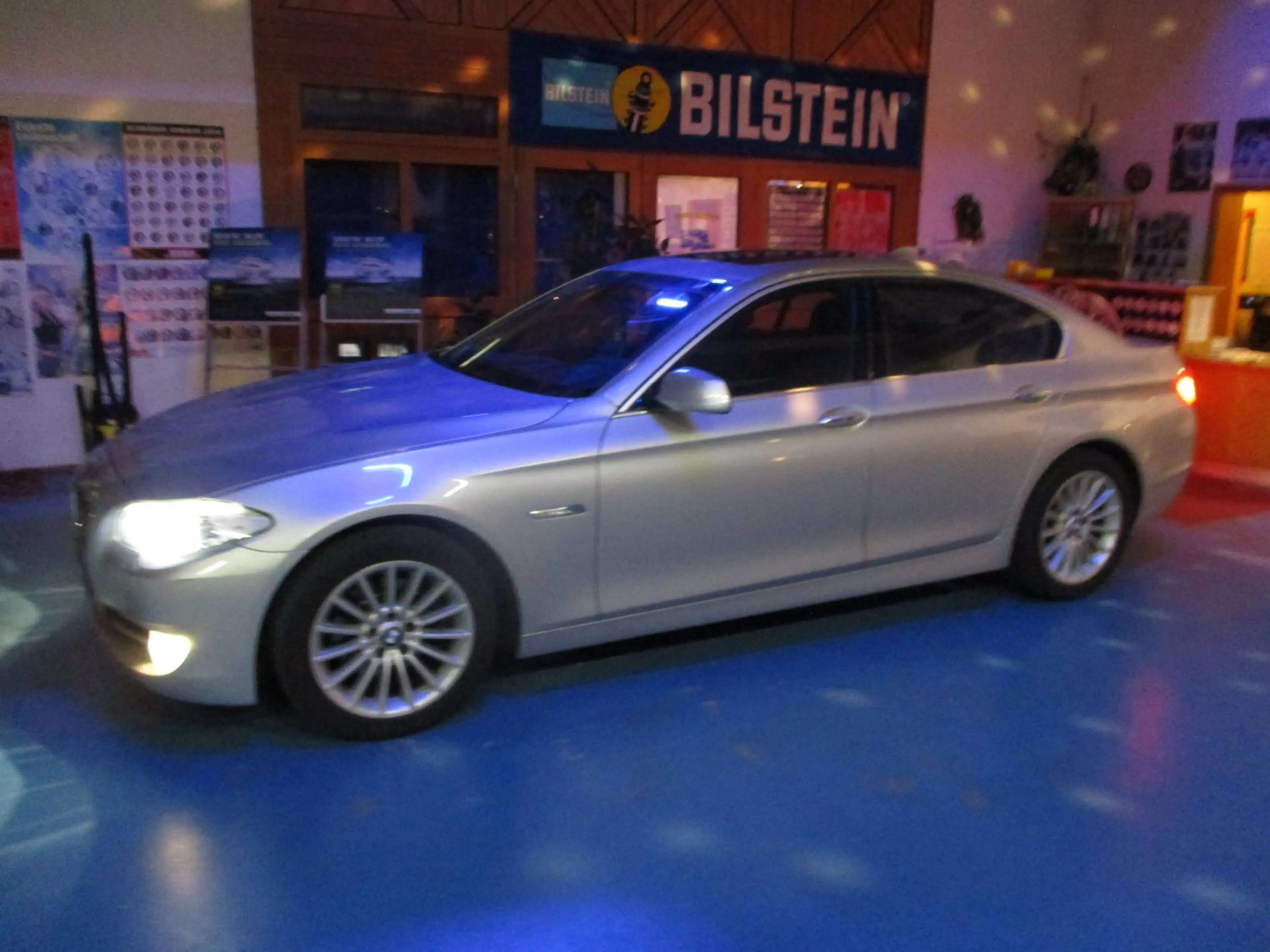 BMW 523 5er 523i Sport-Aut. — photo 11