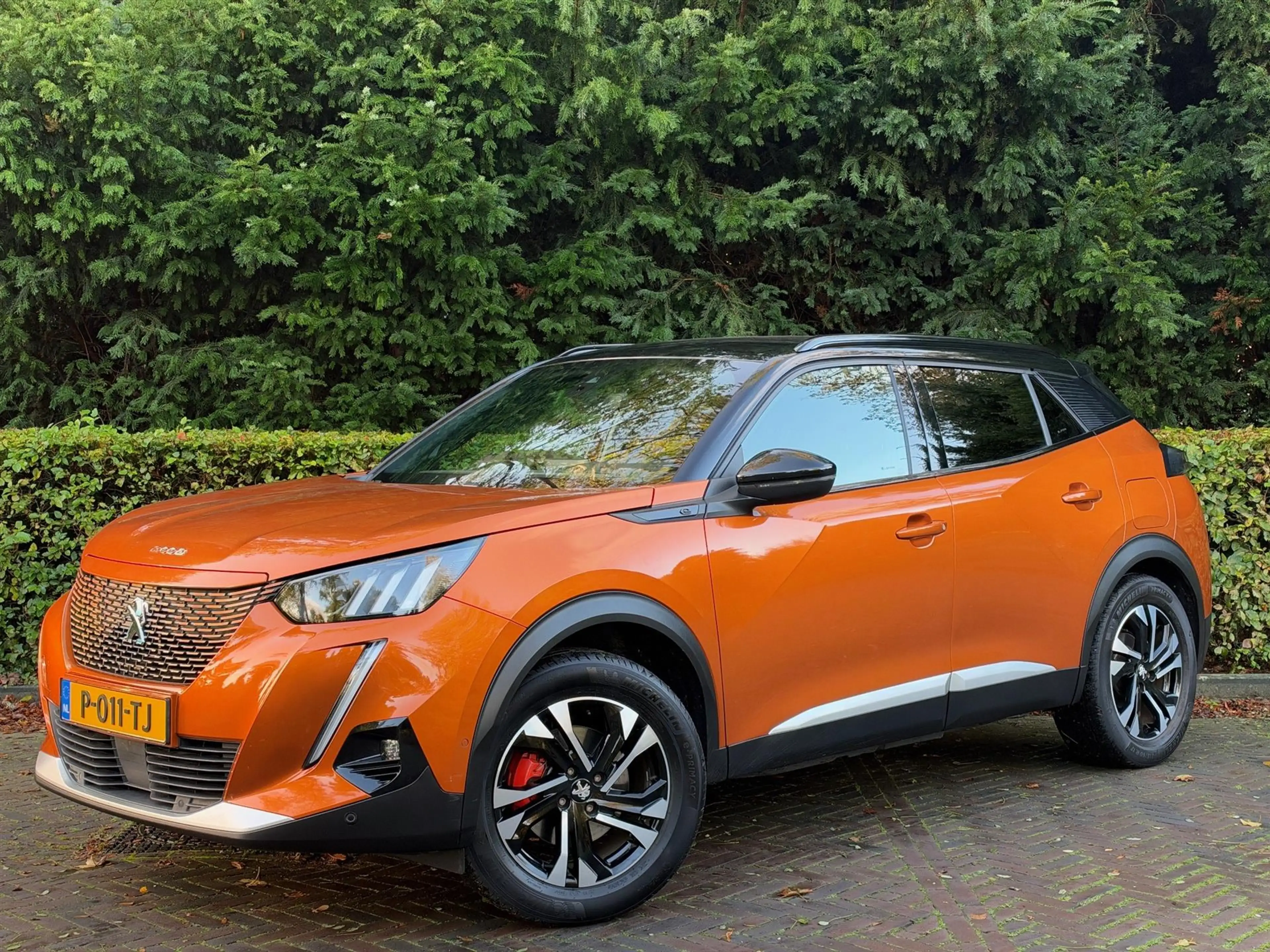 Peugeot e-2008 EV GT-Line 50 kWh/Navi/Carplay/3-Fase/Led/Cruise/ — photo 5