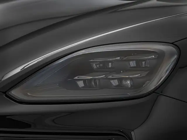 Porsche Cayenne view 9