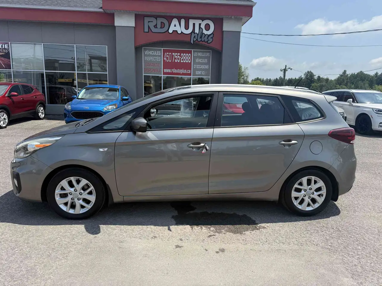 2017 Kia Rondo