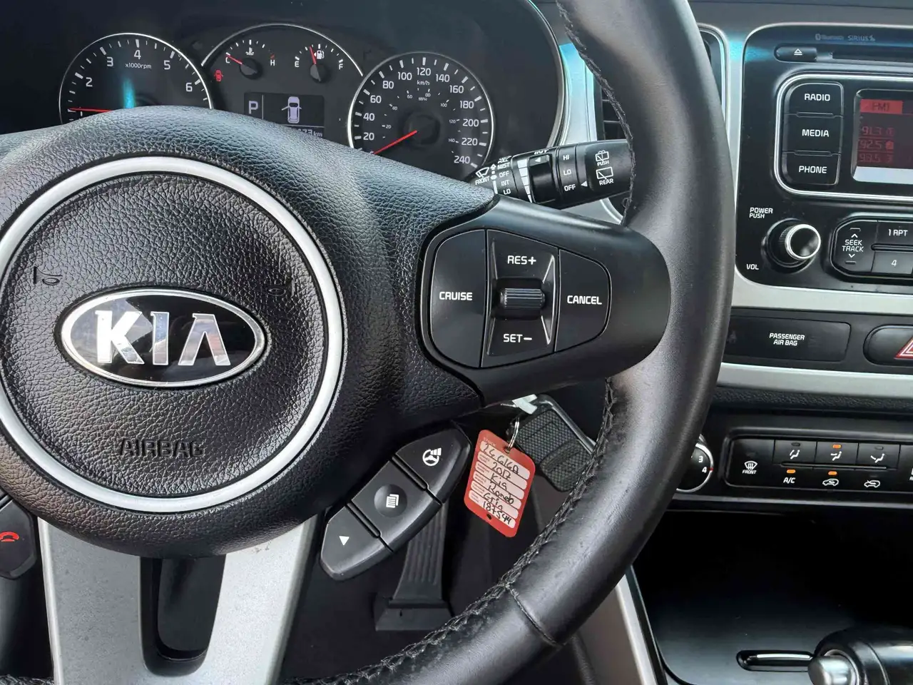 Kia Rondo fotografie Kia Rondo