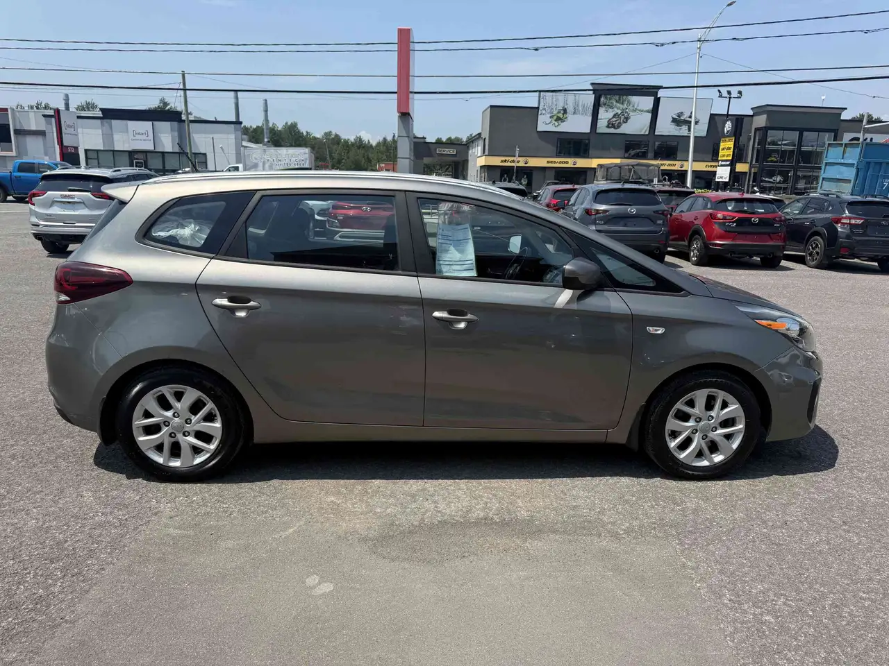 Kia Rondo fotografie Kia Rondo
