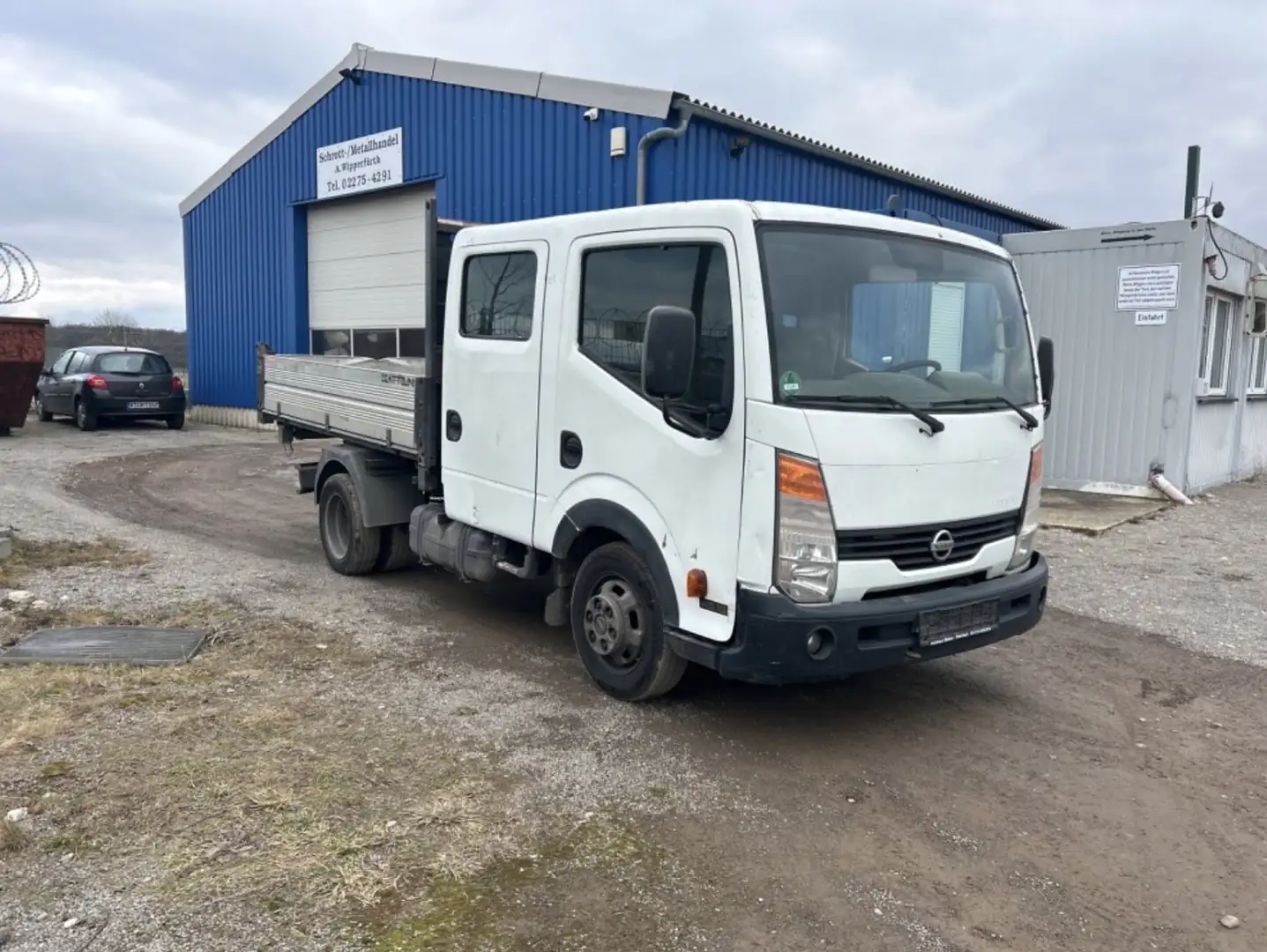 Nissan Cabstar 3-Seiten-Kipper | TÜV 04/2026 LKW mit B Führers - 1