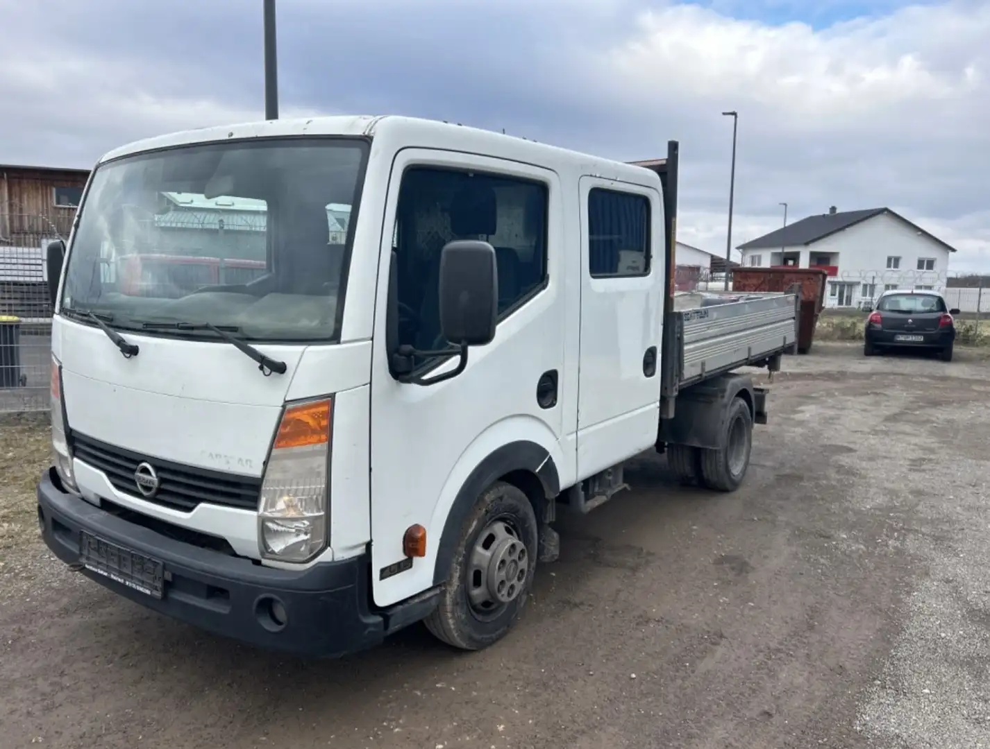 Nissan Cabstar 3-Seiten-Kipper | TÜV 04/2026 LKW mit B Führers - 2