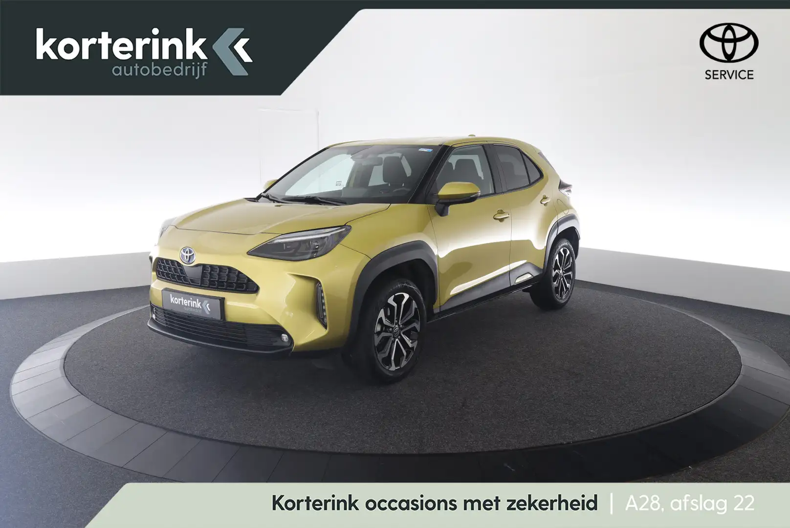 Toyota Yaris Cross 1.5 Hybrid First Edition Geel - 1