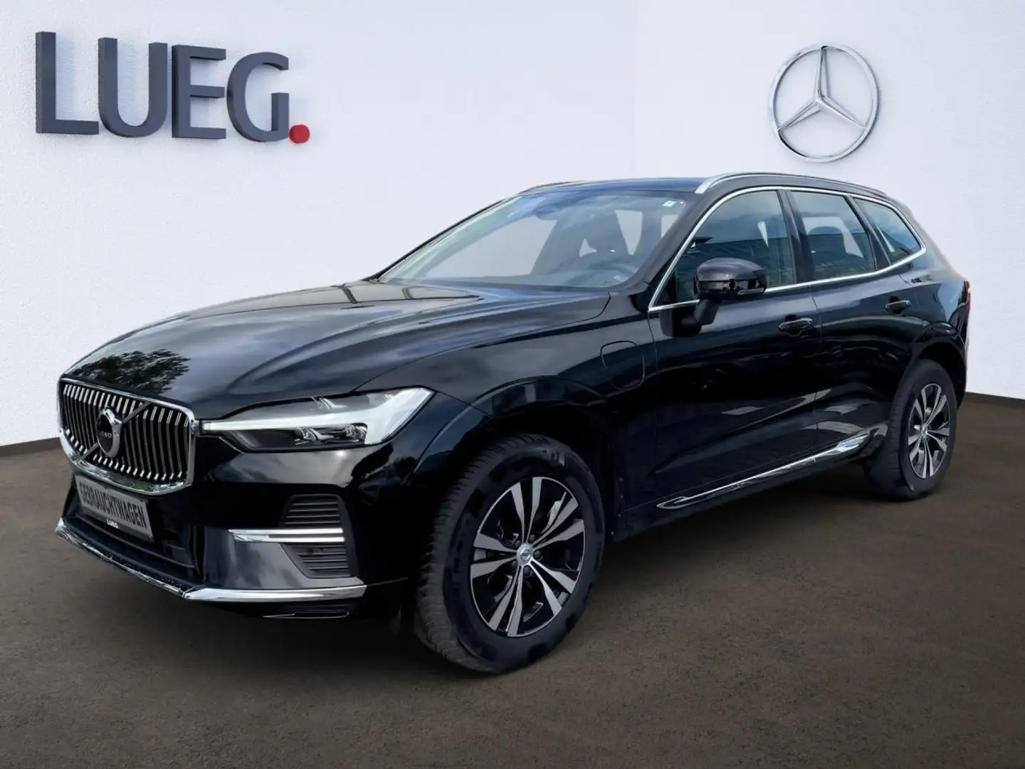 Volvo XC60 XC 60 T6 AWD Core Plug-In LED+SCHIEBEDACH+PDC Schwarz - 2