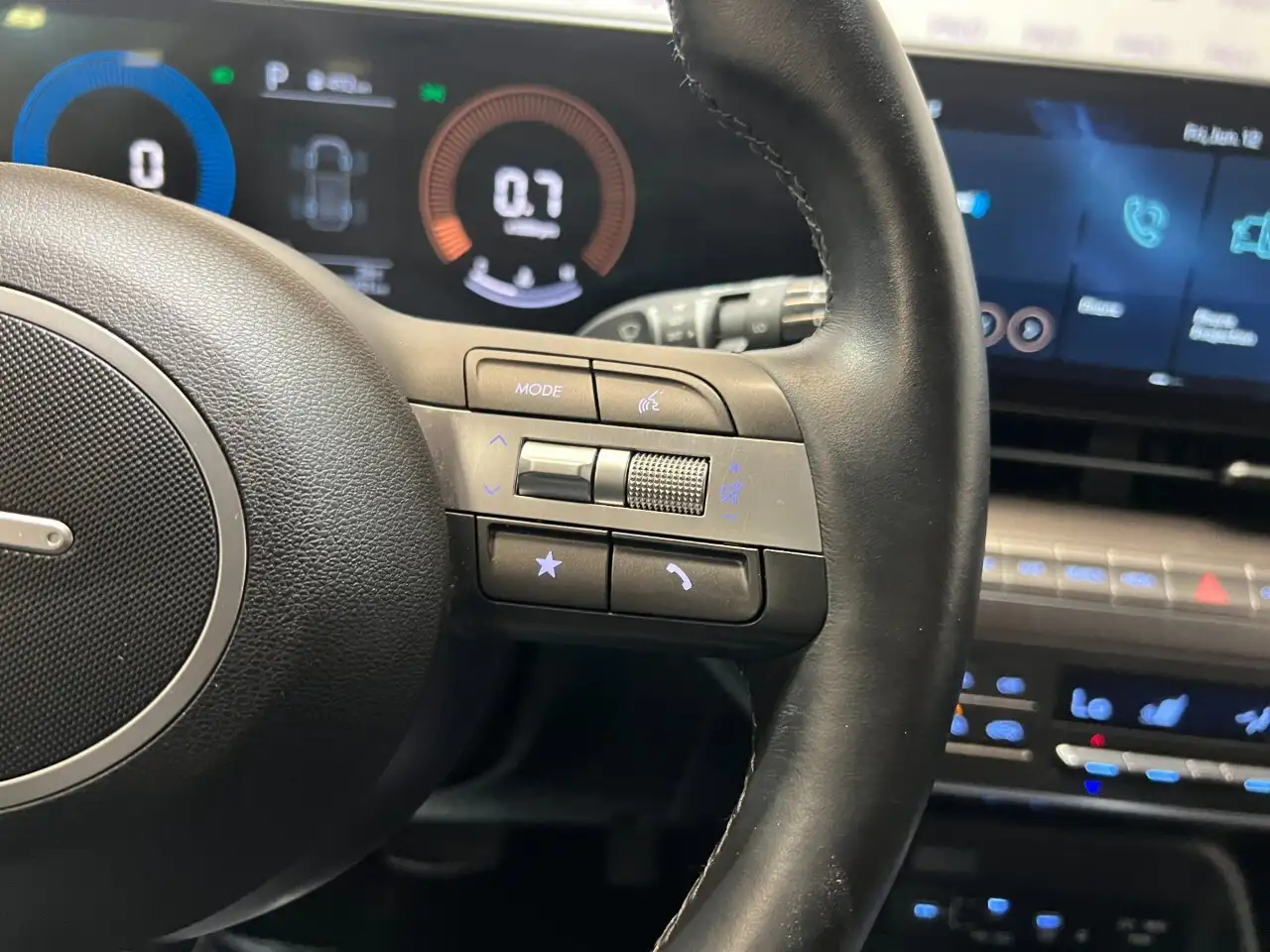 Hyundai KONA photo Hyundai KONA