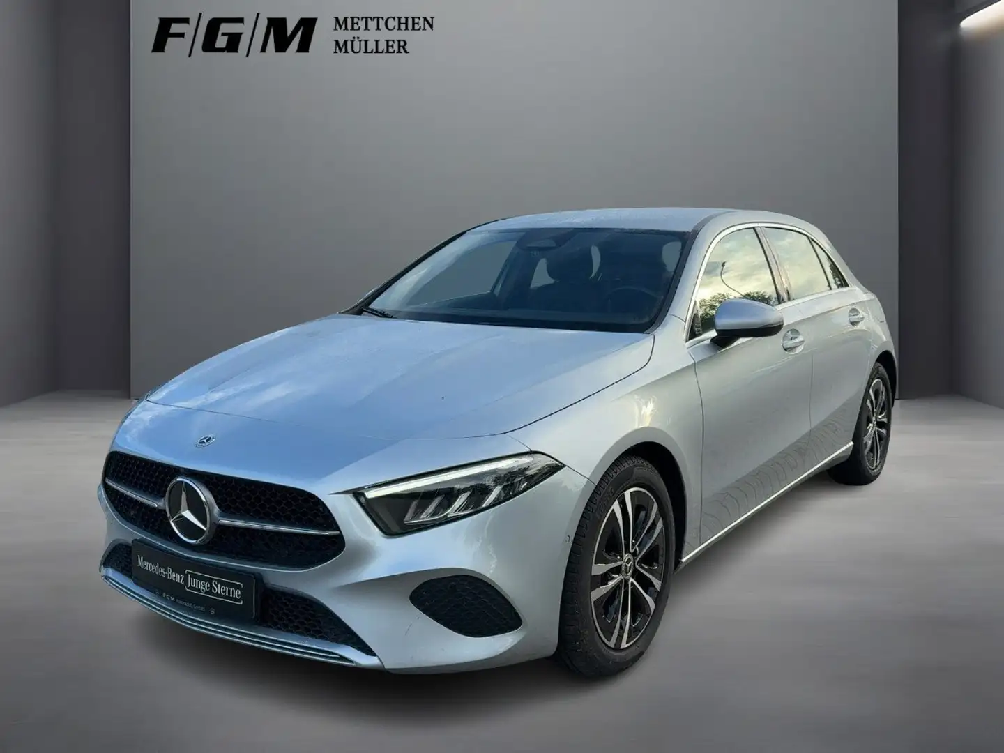 Mercedes-Benz A 180 Progressive Sitzhz|Kam|LED|LMF|Navi|PDC Silber - 2