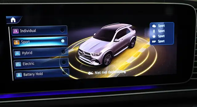 Mercedes-Benz GLE view 22
