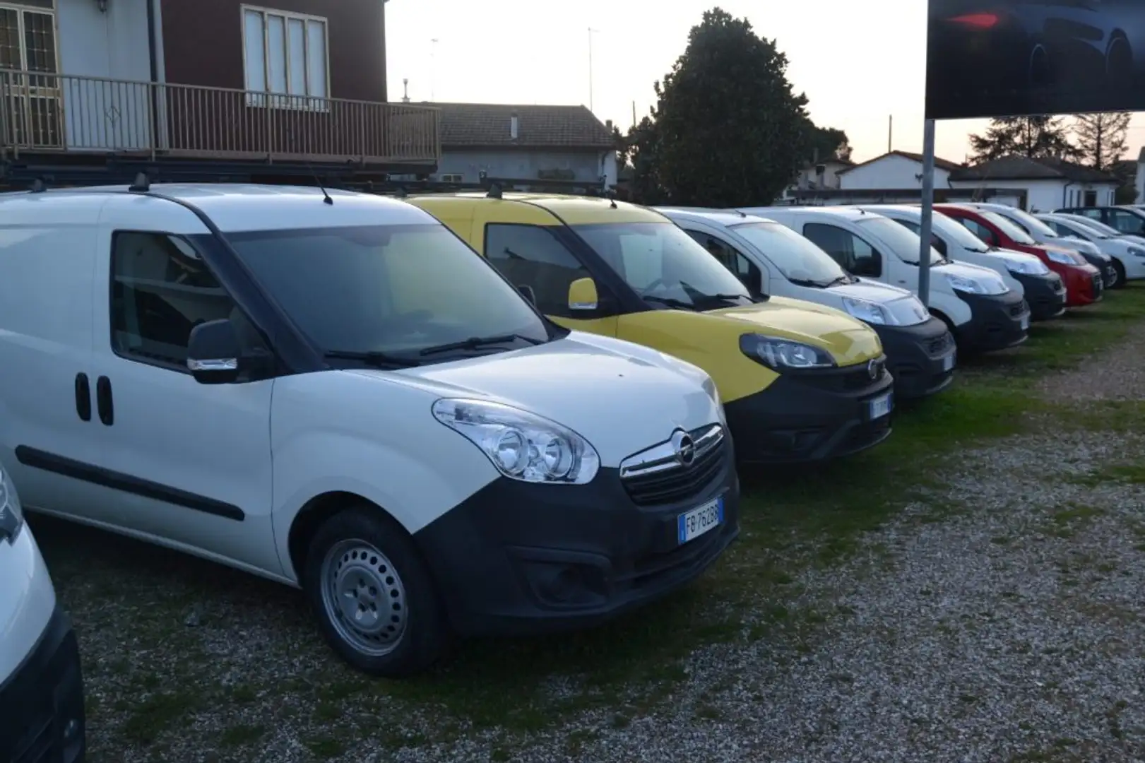 Fiat Panda fiorini,ducato,vito,DOBLò Bianco - 2