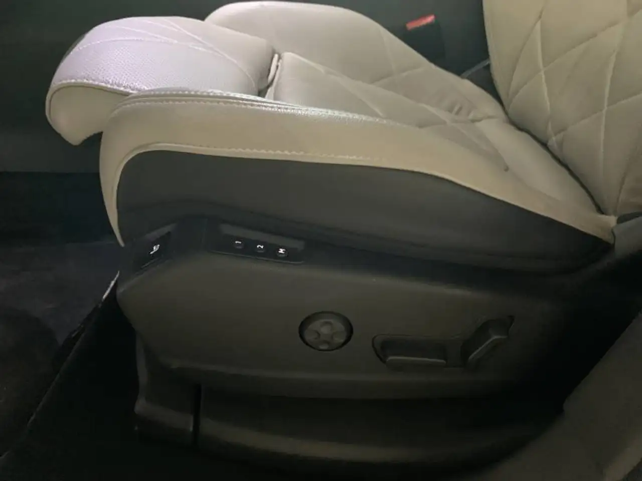 DS 7 1 E-Tense 4x4 300 Esprit de Voyage, миниатюра 15