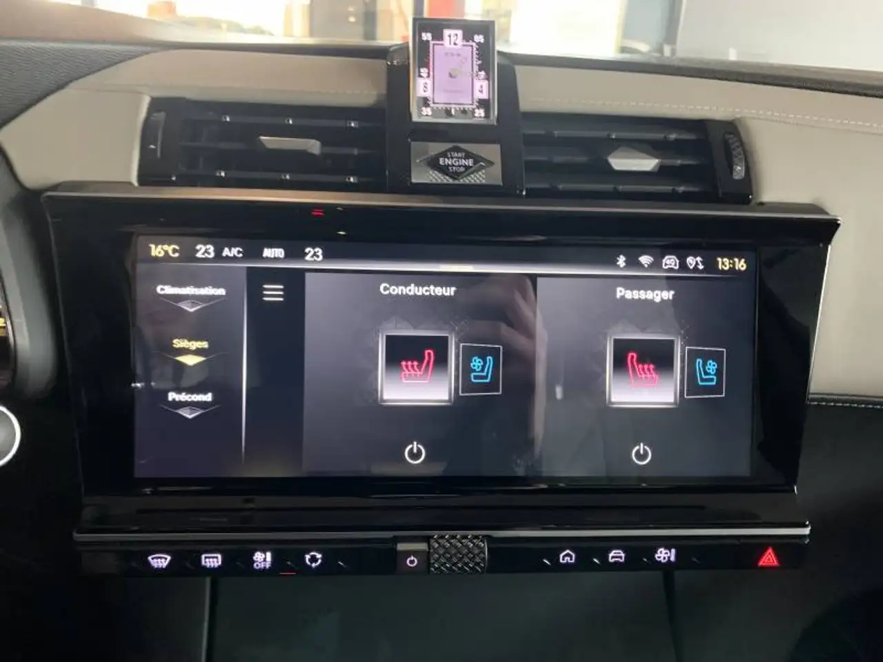DS 7 1 E-Tense 4x4 300 Esprit de Voyage, миниатюра 22