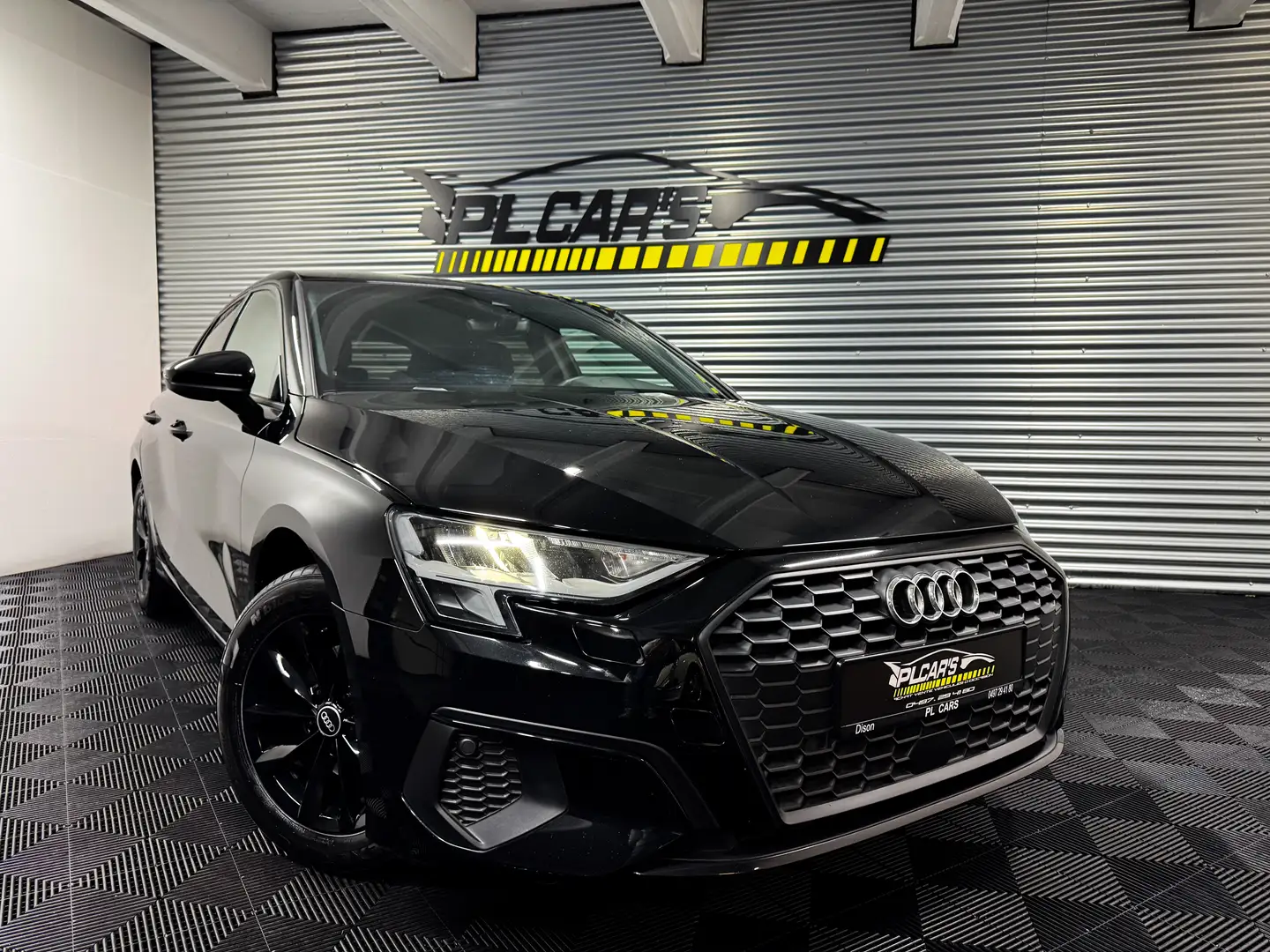 Audi A3 Sportback 30 TFSI | LOOK S line | LED | GARANTIE Noir - 2