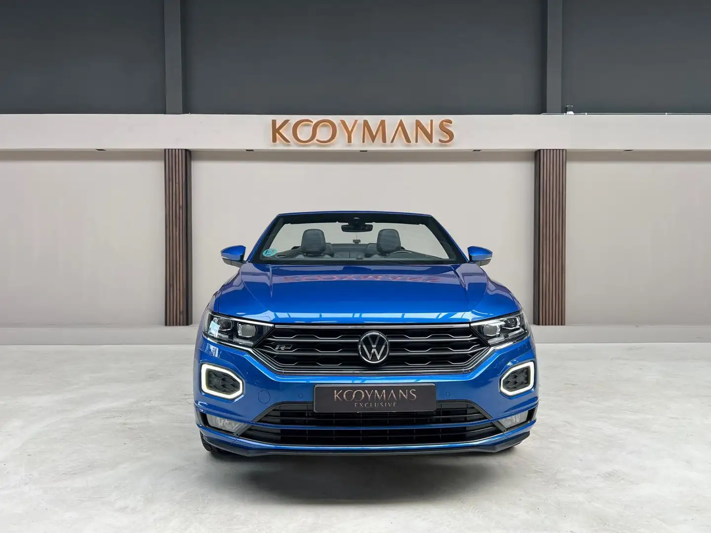 Volkswagen T-Roc Cabrio 1.5 TSI R-Line Business+ TREKHAAK/BLINDSPOT Blauw - 2