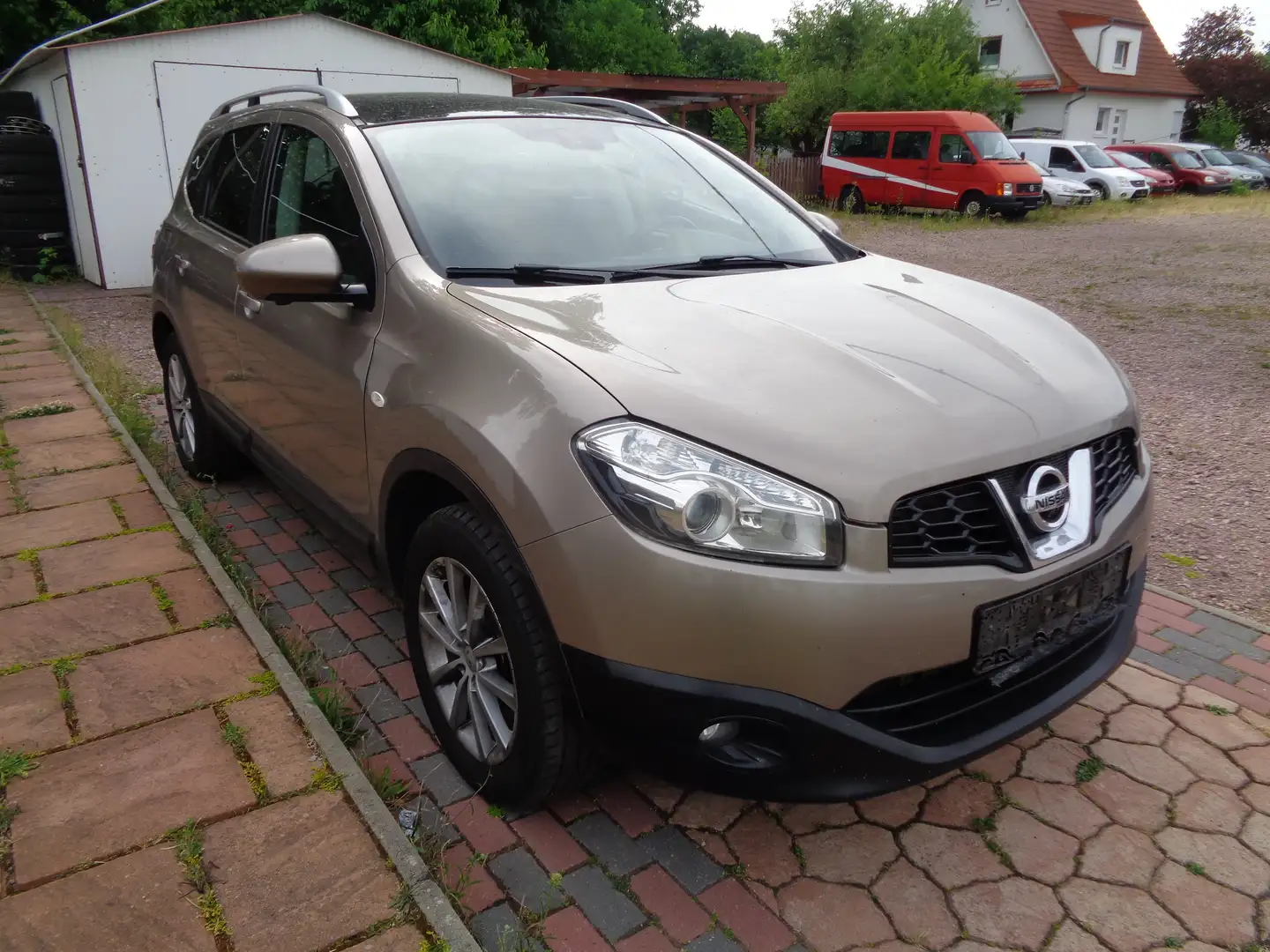 Nissan Qashqai+2 1.6 dCi DPF Start/Stop Braun - 2
