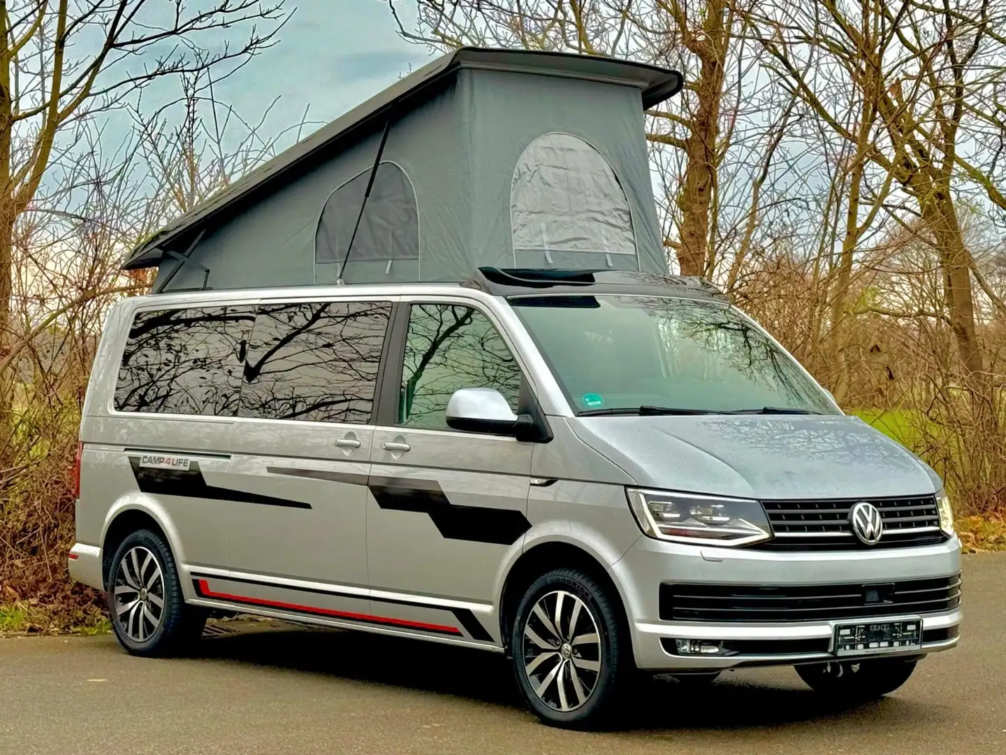Volkswagen T6 California 2.0 TDI DSG 150PS  Küche Solar AHK 5-Sitzer ACC - 1