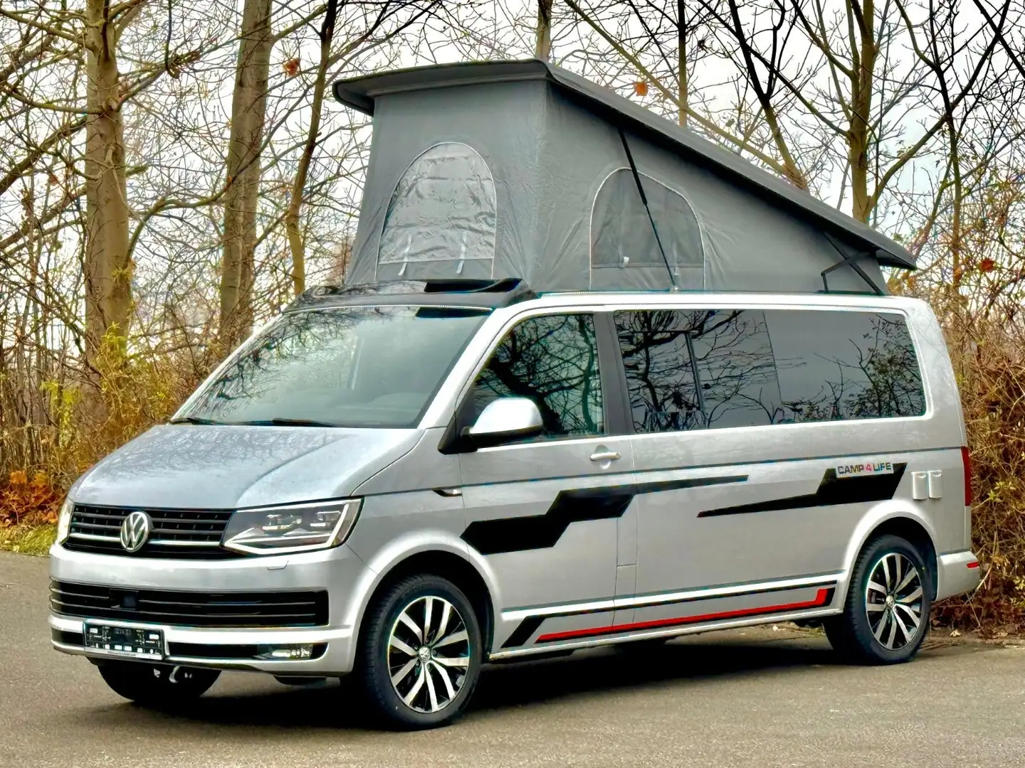 Volkswagen T6 California 2.0 TDI DSG 150PS  Küche Solar AHK 5-Sitzer ACC - 2