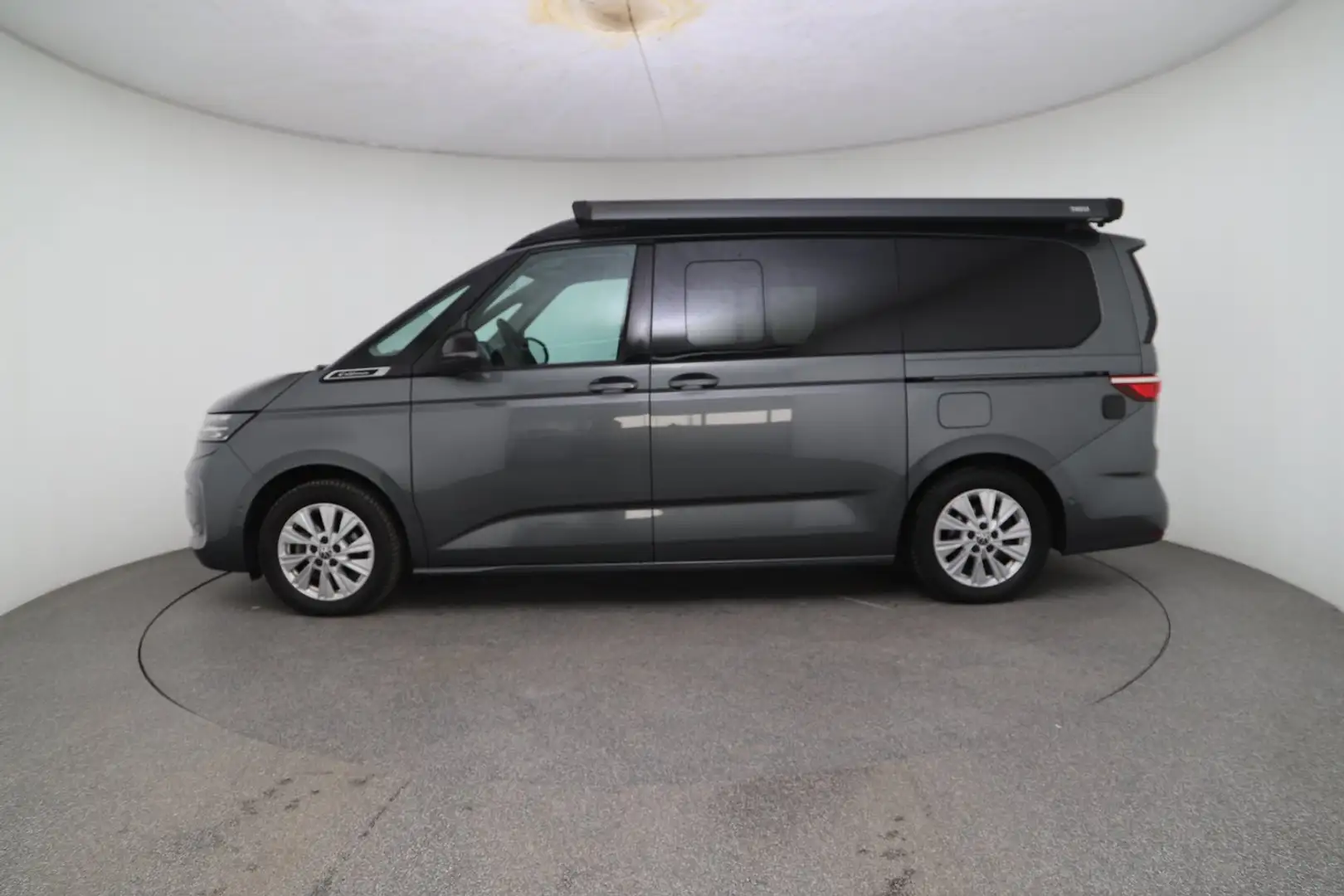 Volkswagen T7 California VW T7 California Beach Camper TDI Grau - 1