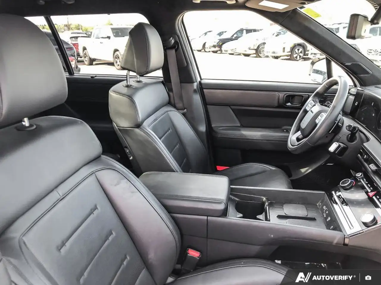 Hyundai SANTA FE снимка Hyundai SANTA FE