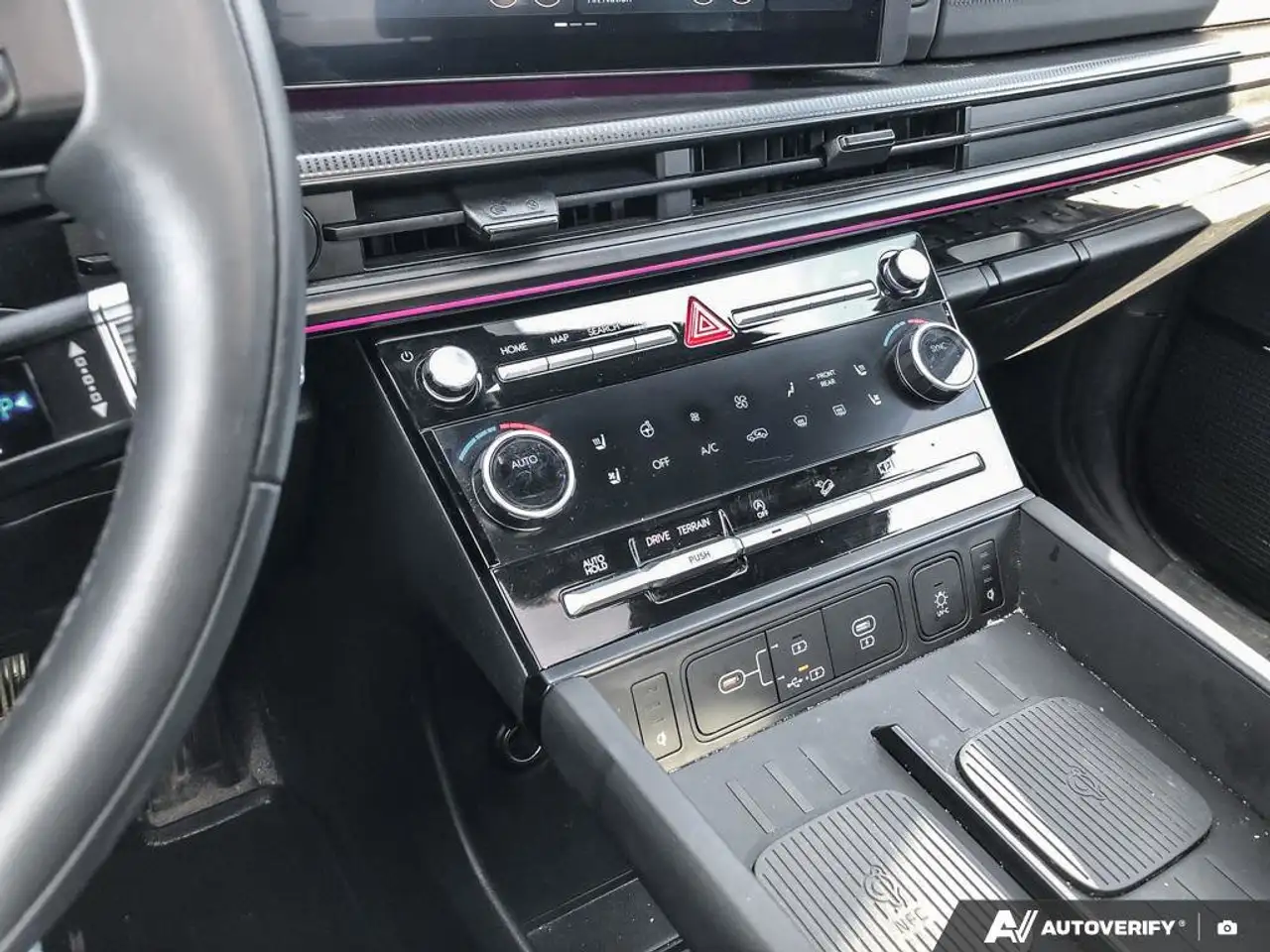 Hyundai SANTA FE снимка Hyundai SANTA FE